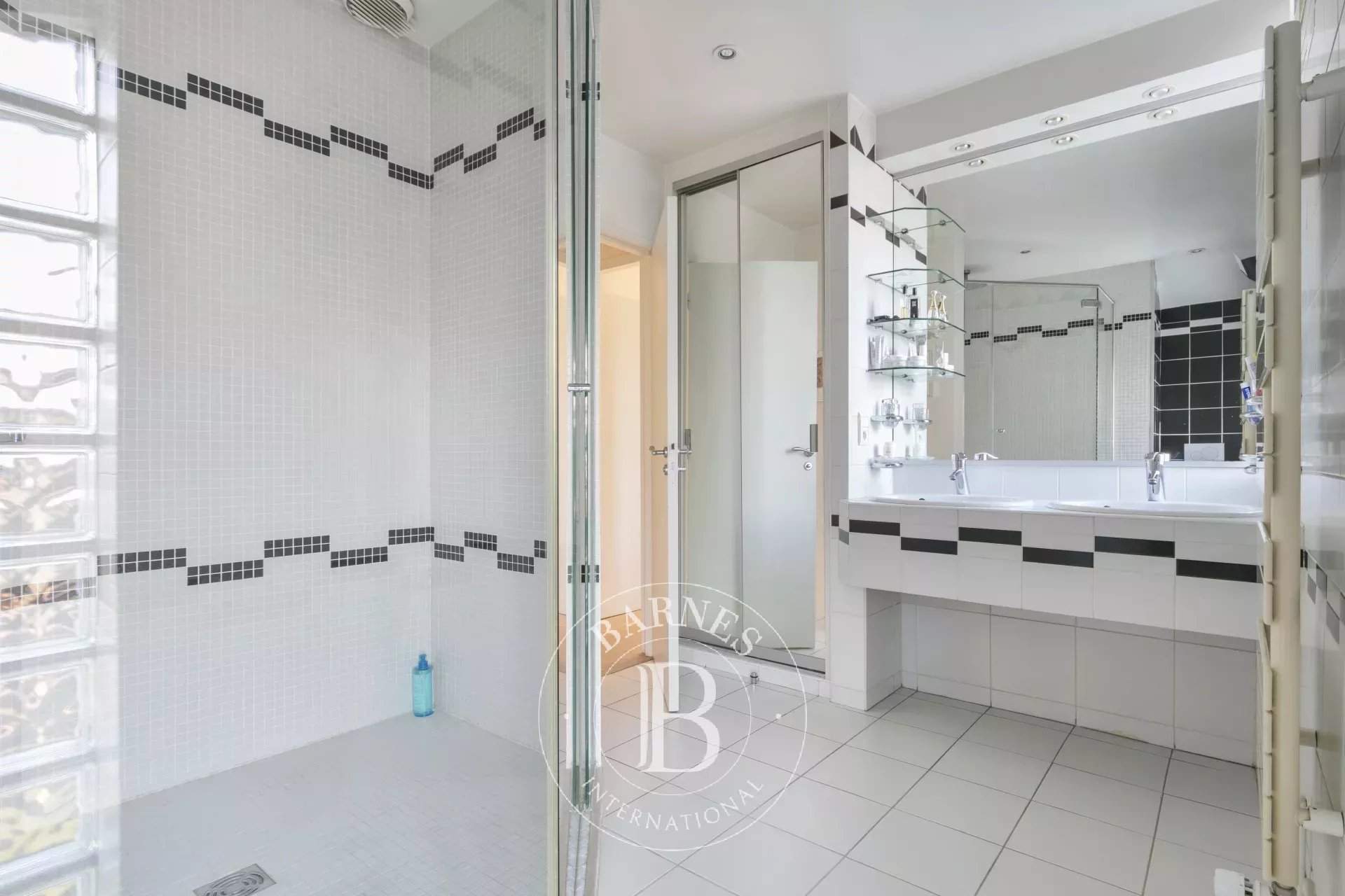 Courbevoie  - House 5 Bedrooms - picture 16