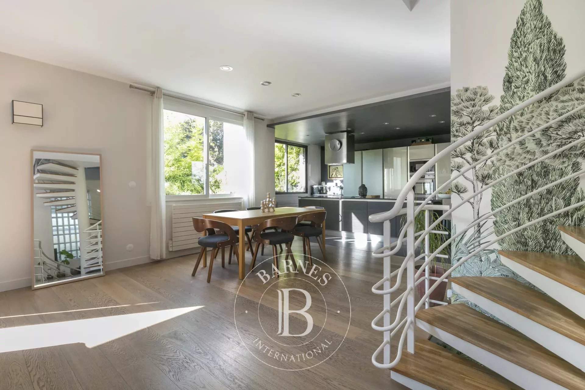 Suresnes  - Casa 7 Cuartos 5 Habitaciones - picture 6