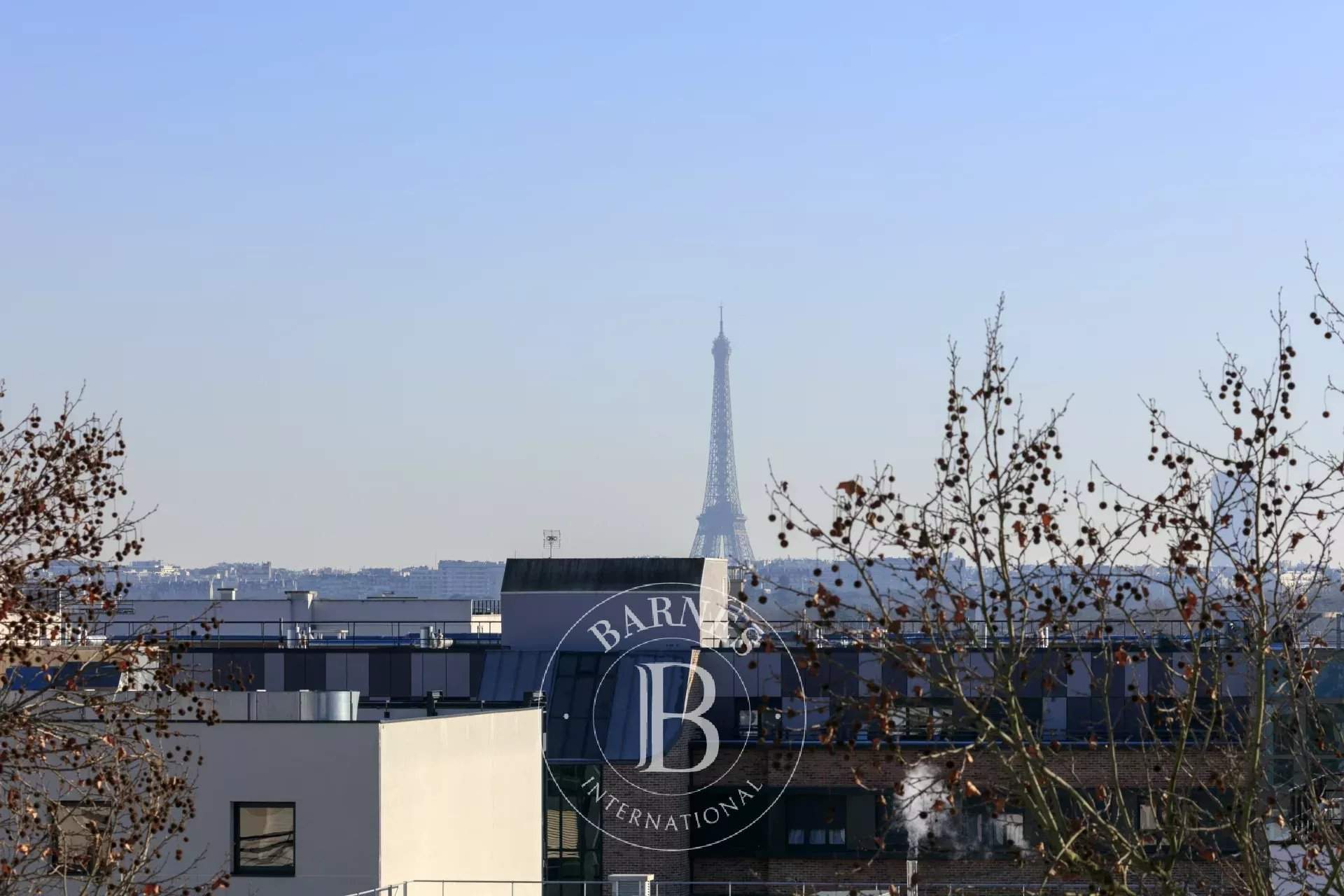 Suresnes  - Duplex 5 Pi&egrave;ces 3 Chambres - picture 1