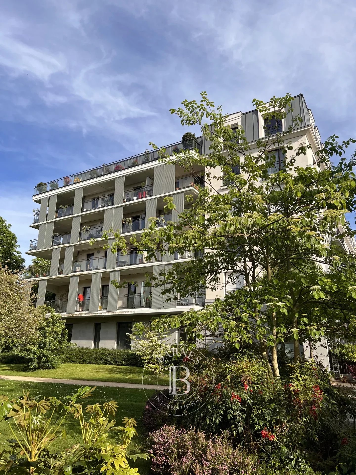 Rueil-Malmaison  - Appartement 3 Pièces 2 Chambres - picture 2
