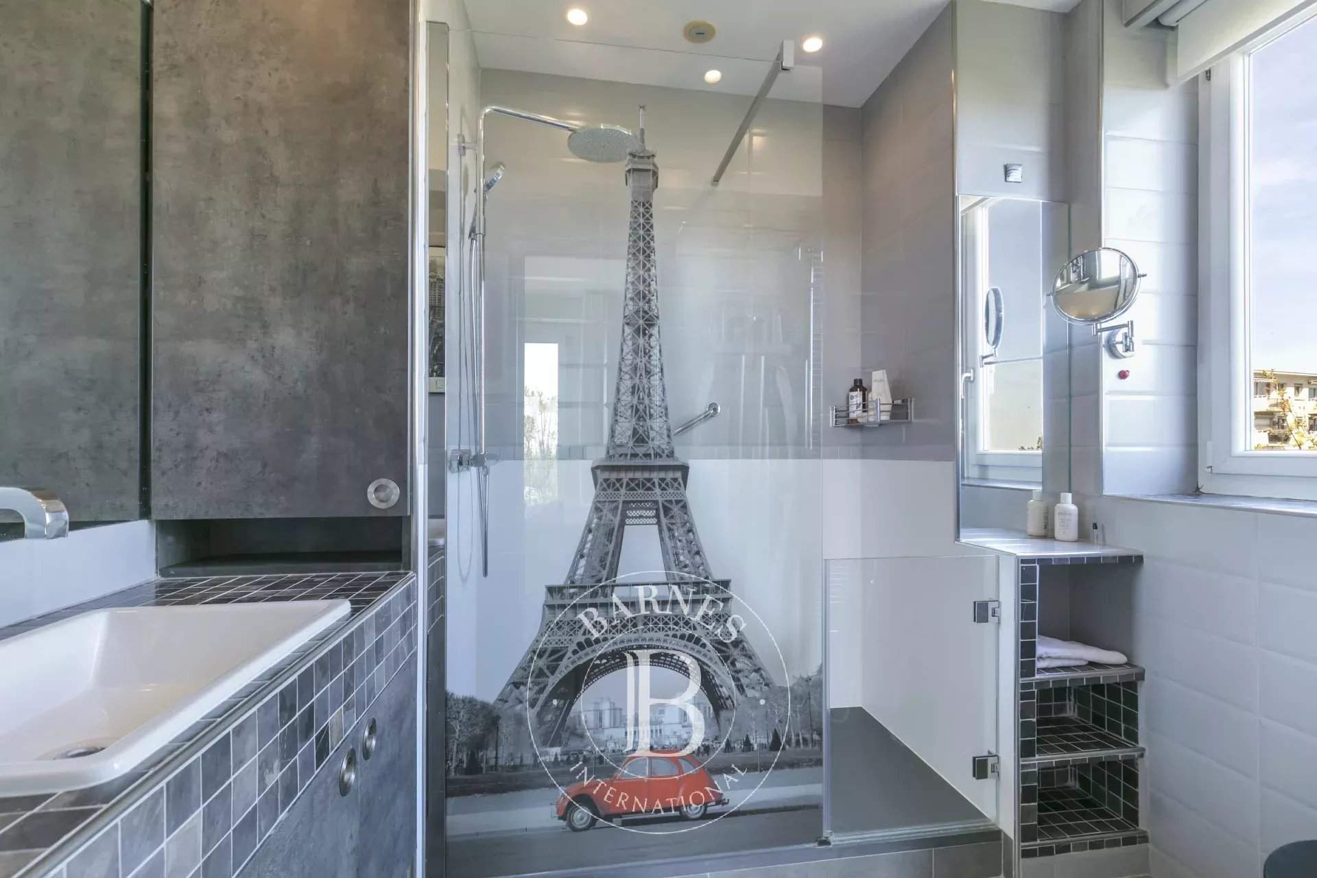 Suresnes  - Apartment 3 Bedrooms - picture 13