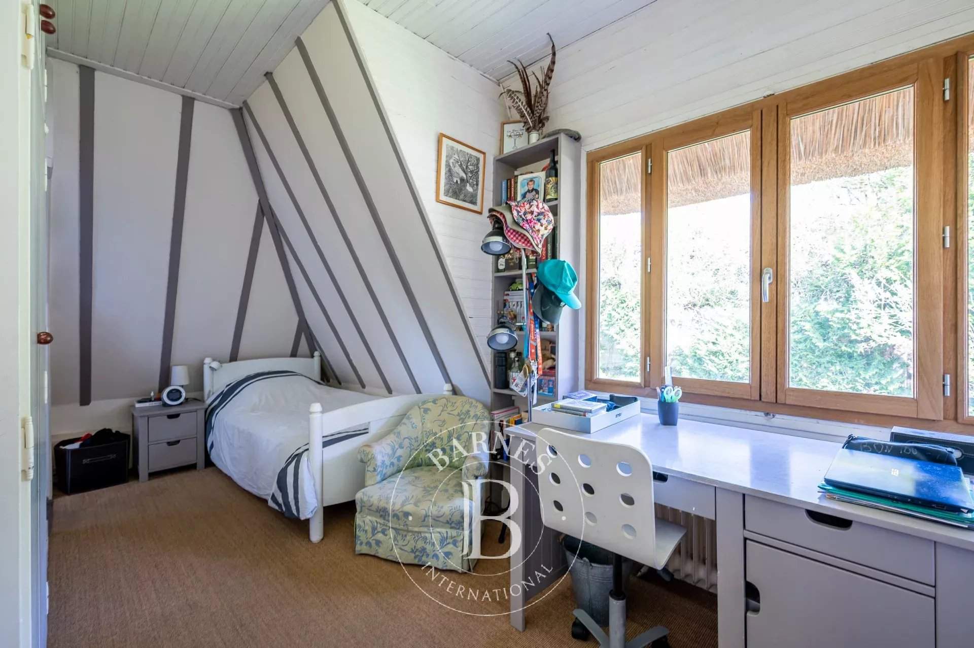 Rueil-Malmaison  - Maison 7 Pi&egrave;ces 6 Chambres - picture 16