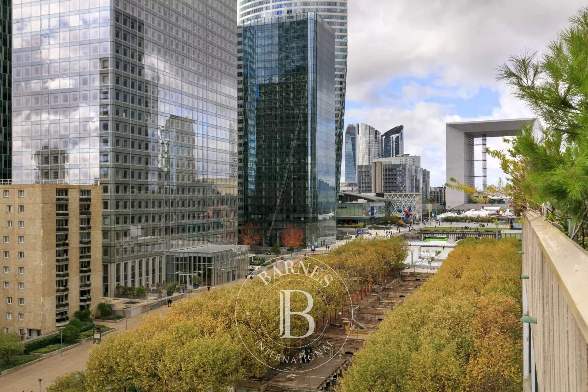 Courbevoie  - Duplex 4 Bedrooms - picture 15