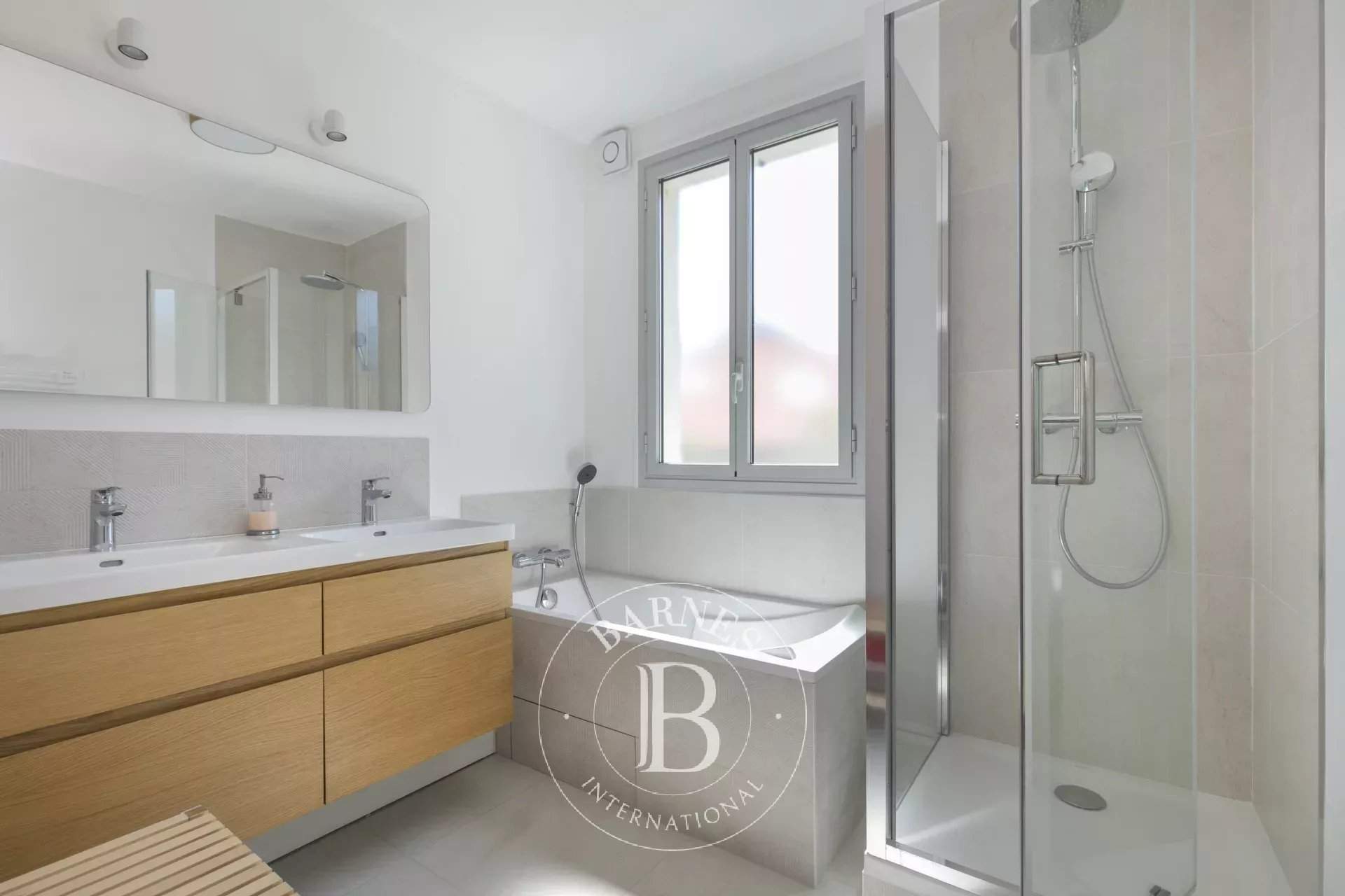 Courbevoie  - House 5 Bedrooms - picture 10