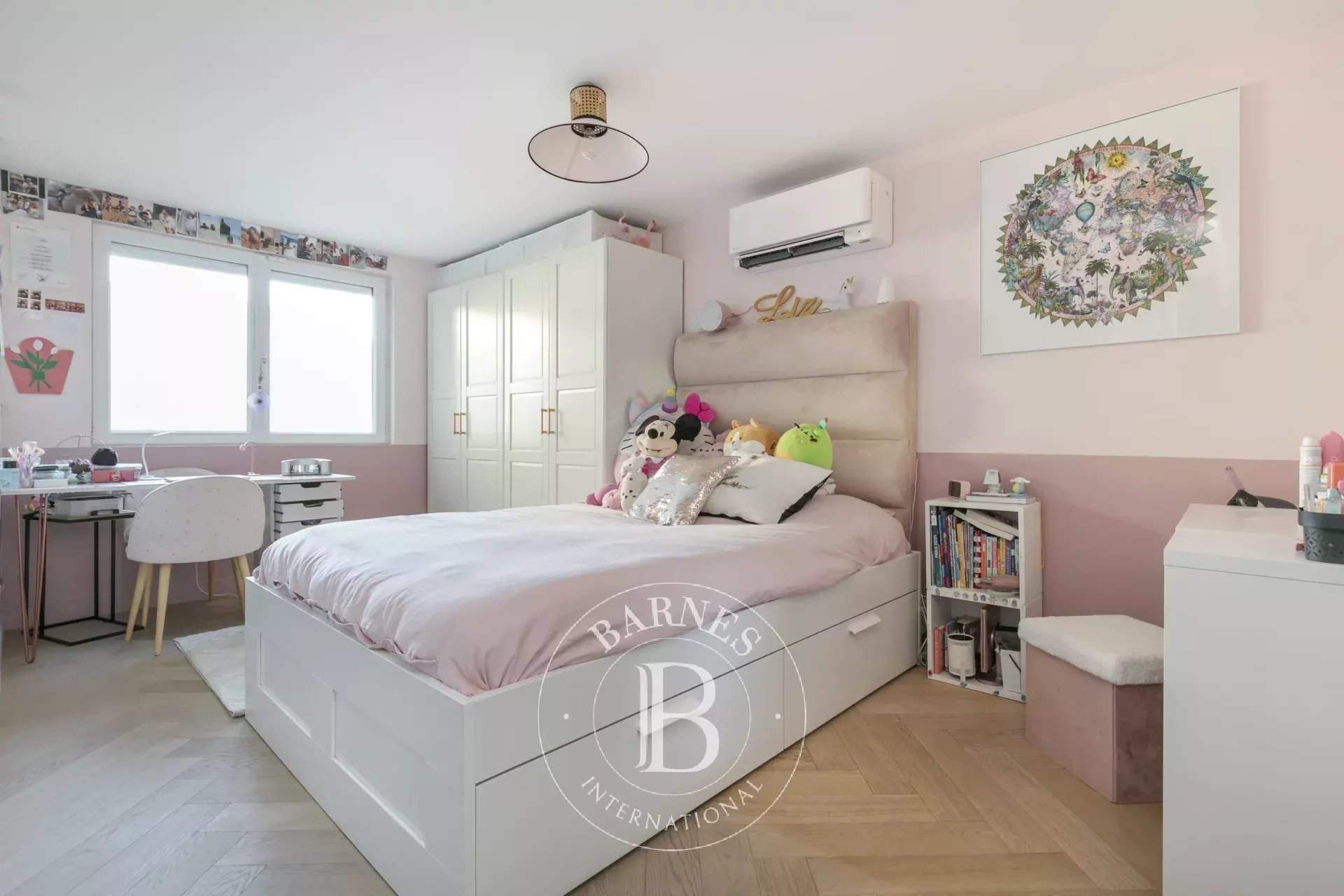 Suresnes  - Apartment 3 Bedrooms - picture 10