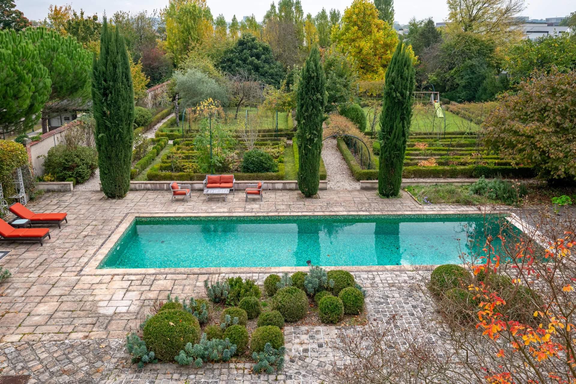 Rueil-Malmaison  - House 6 Bedrooms - picture 18