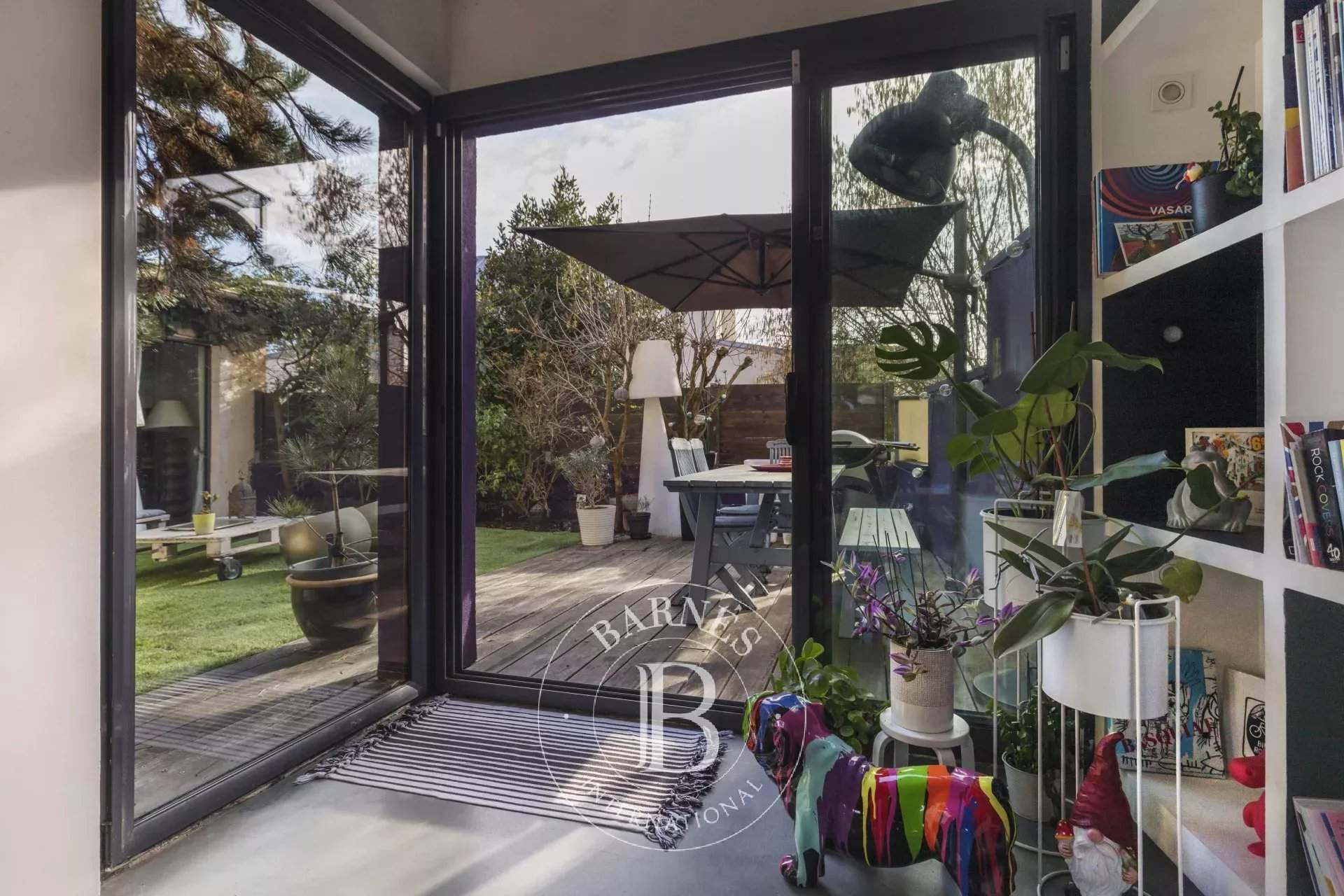 Suresnes  - Maison 6 Pi&egrave;ces 4 Chambres - picture 4