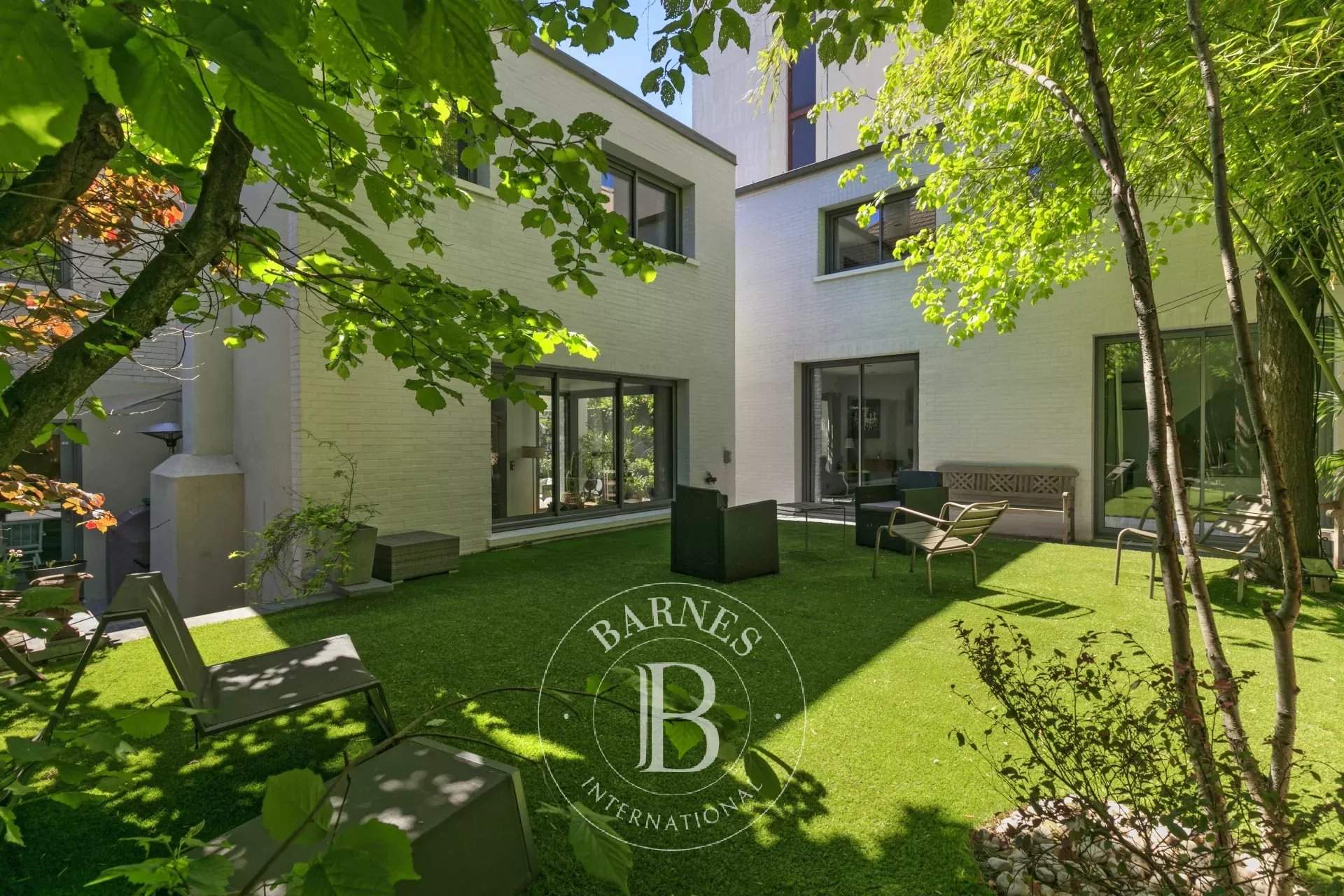 Courbevoie  - Maison 10 Pi&egrave;ces 6 Chambres - picture 4