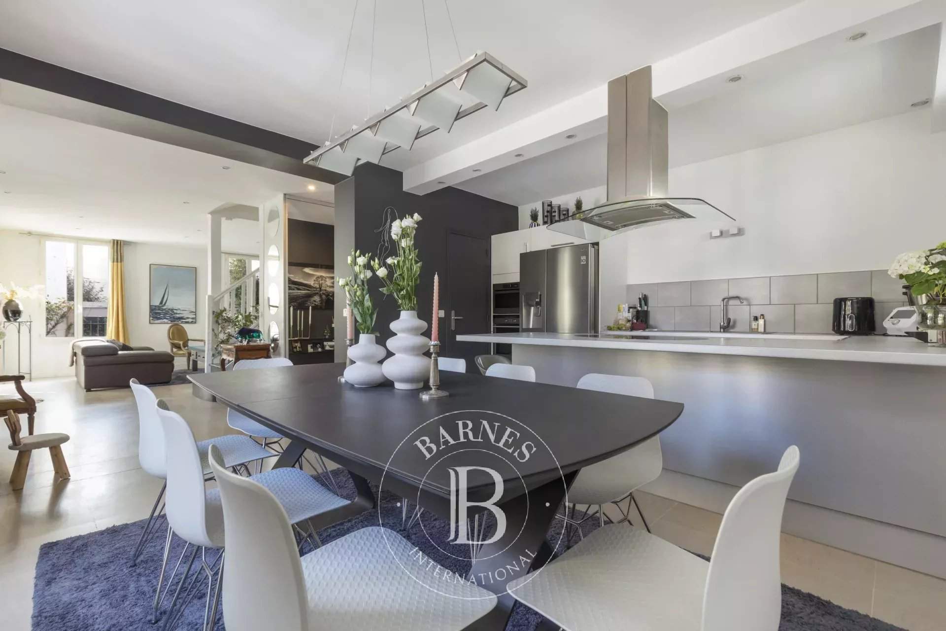 Asnières-sur-Seine  - Maison 5 Pi&egrave;ces 4 Chambres - picture 6