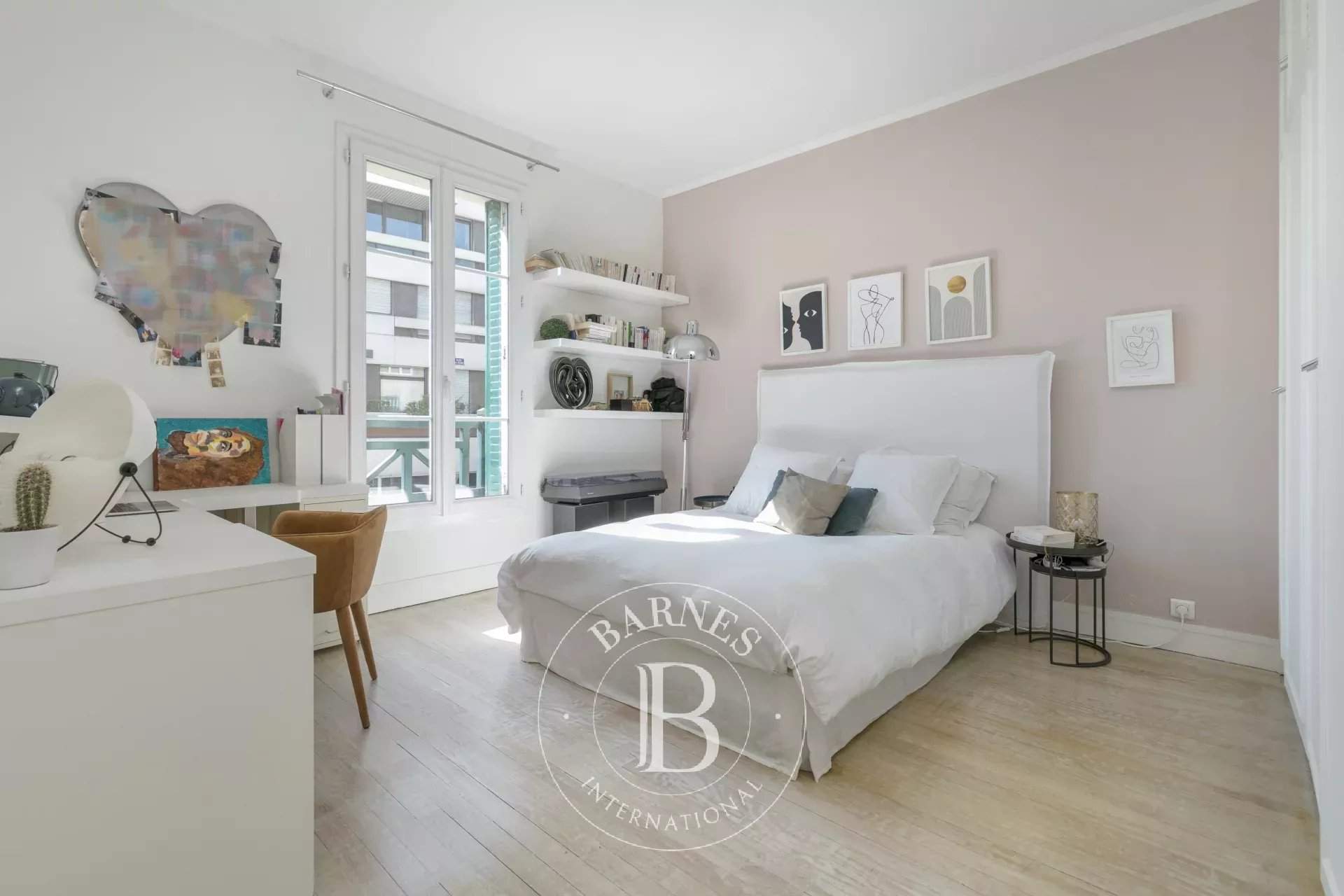 Suresnes  - Maison 6 Pi&egrave;ces 4 Chambres - picture 9