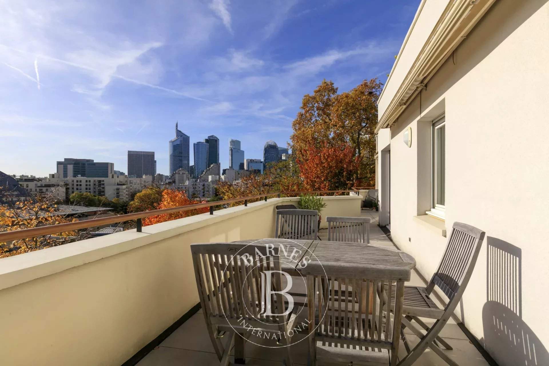 Courbevoie  - Apartment 4 Bedrooms - picture 2