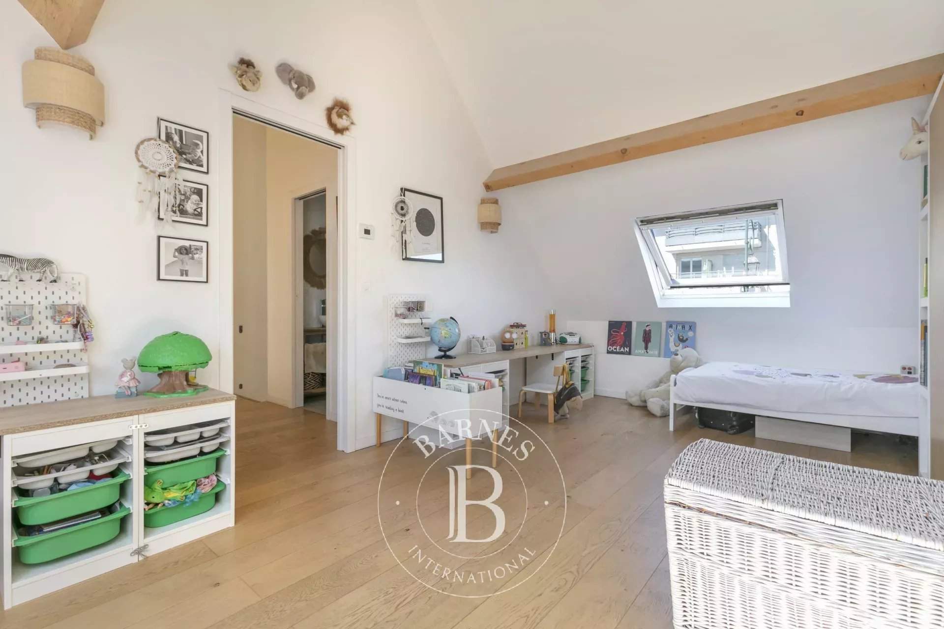 La Garenne-Colombes  - Maison 5 Pi&egrave;ces 2 Chambres - picture 13