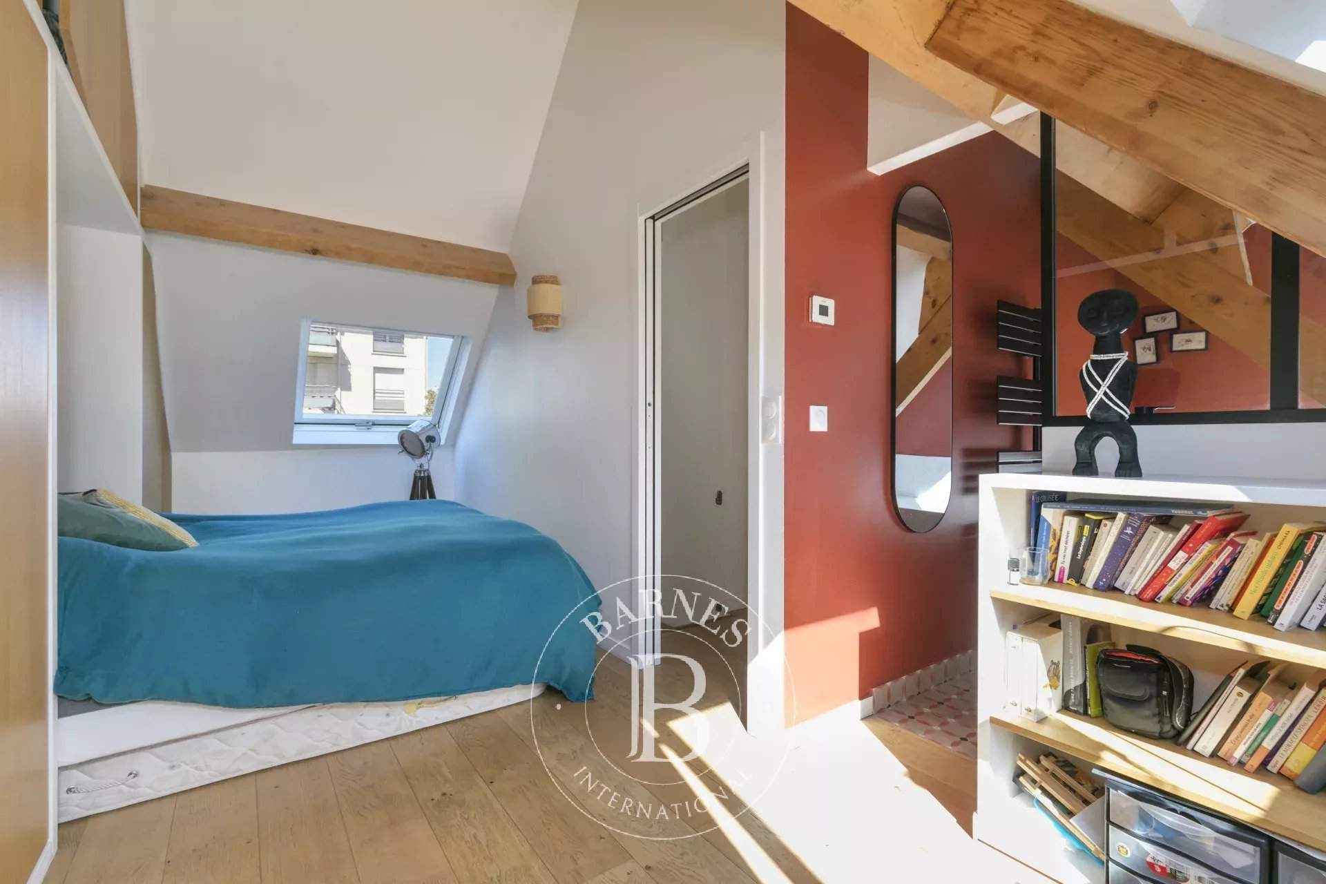 La Garenne-Colombes  - Maison 5 Pi&egrave;ces 2 Chambres - picture 9