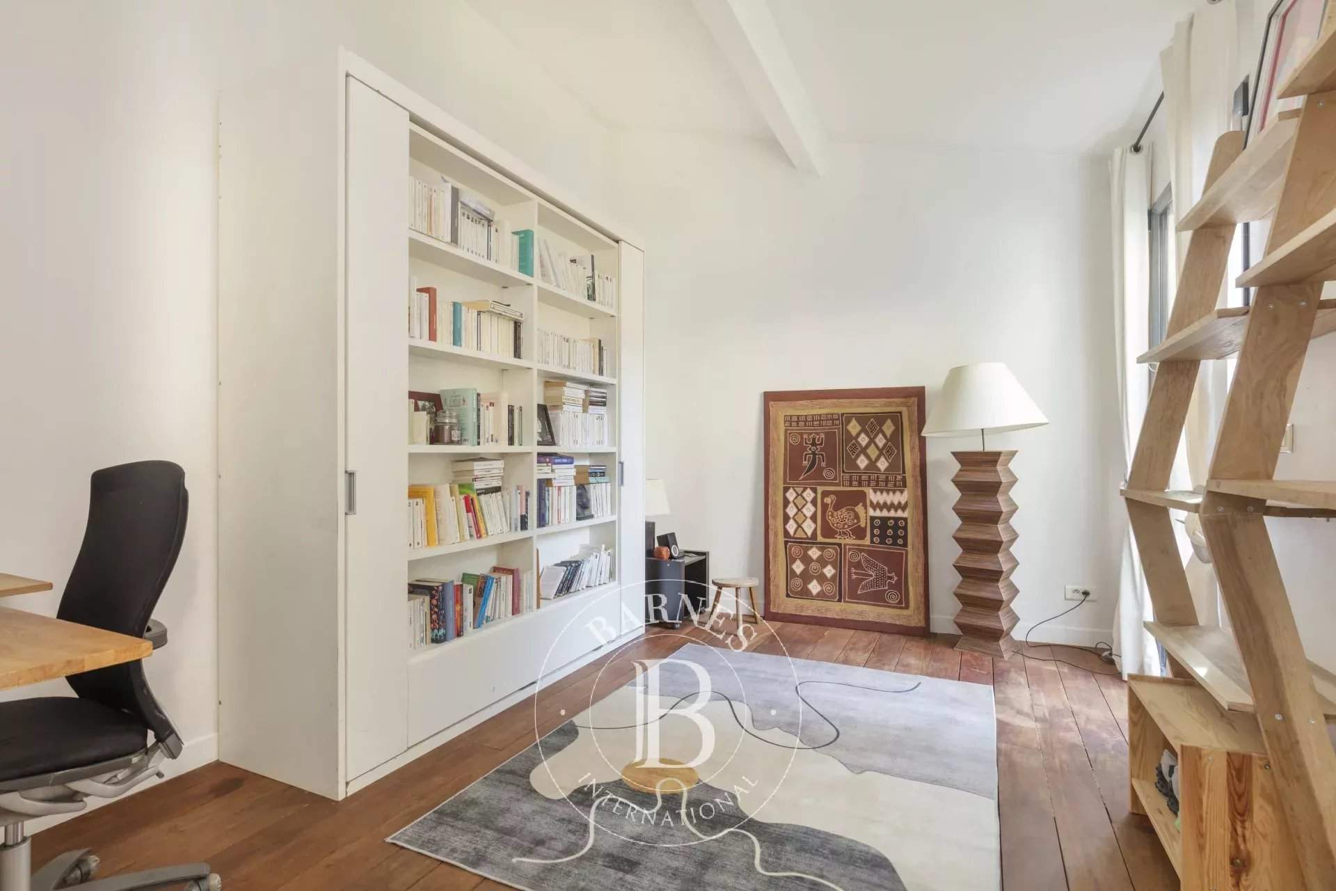 Suresnes  - Maison 6 Pi&egrave;ces 4 Chambres - picture 14