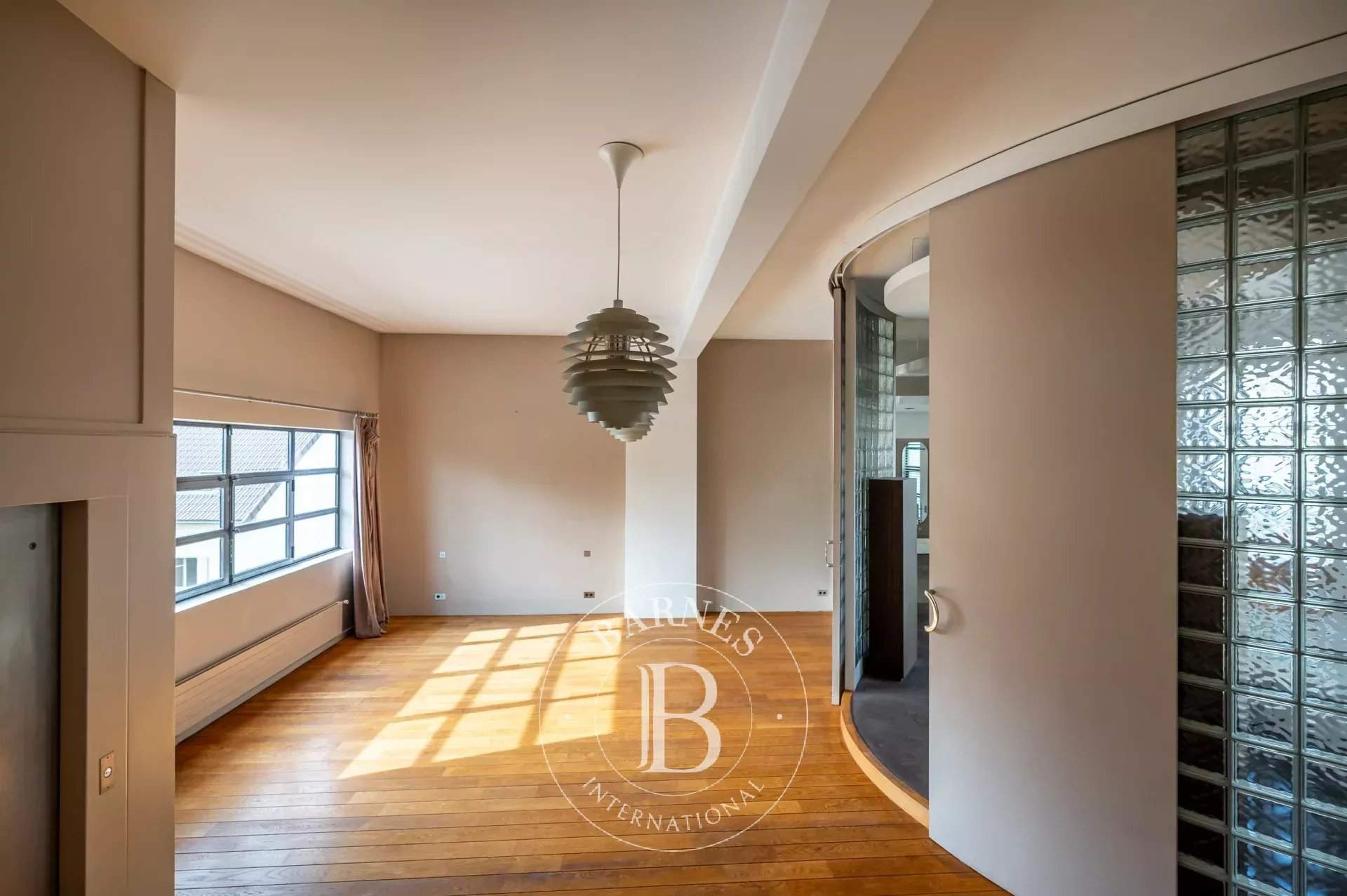 Asnières-sur-Seine  - Hôtel particulier 10 Pièces 5 Chambres - picture 9