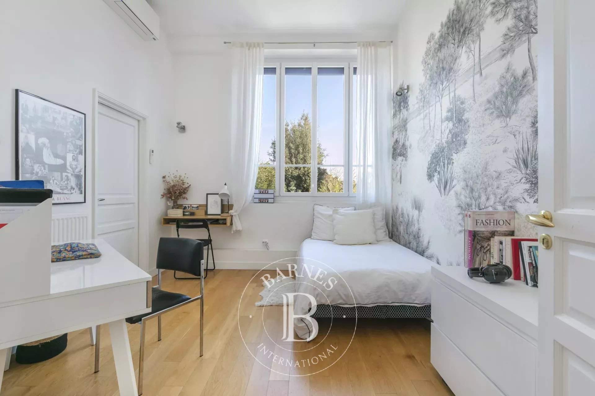 Bois-Colombes  - Maison 7 Pi&egrave;ces 4 Chambres - picture 7