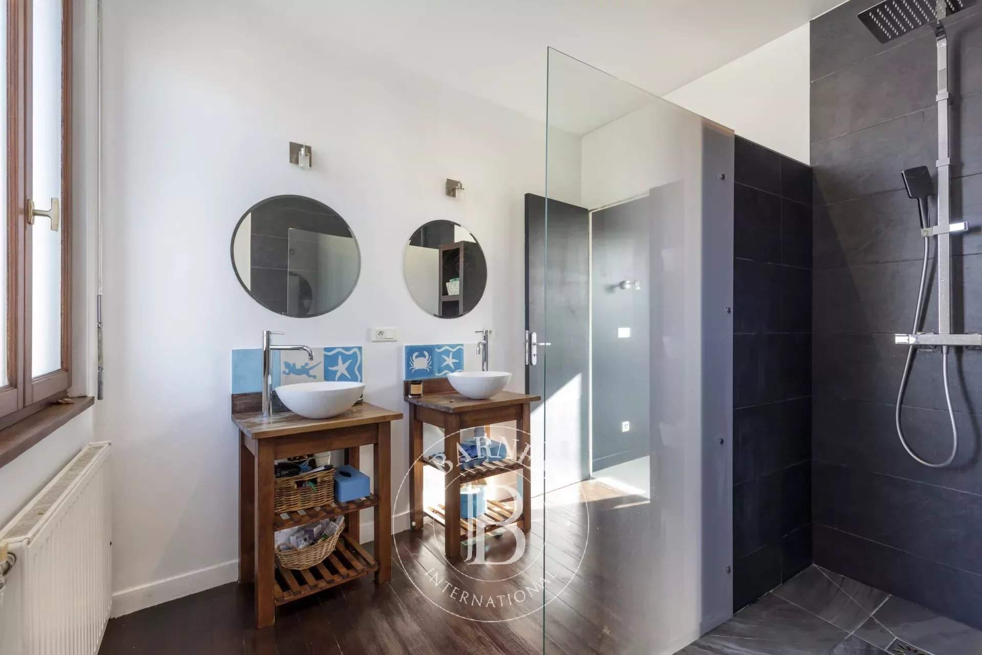 Suresnes  - Maison 6 Pi&egrave;ces 4 Chambres - picture 11