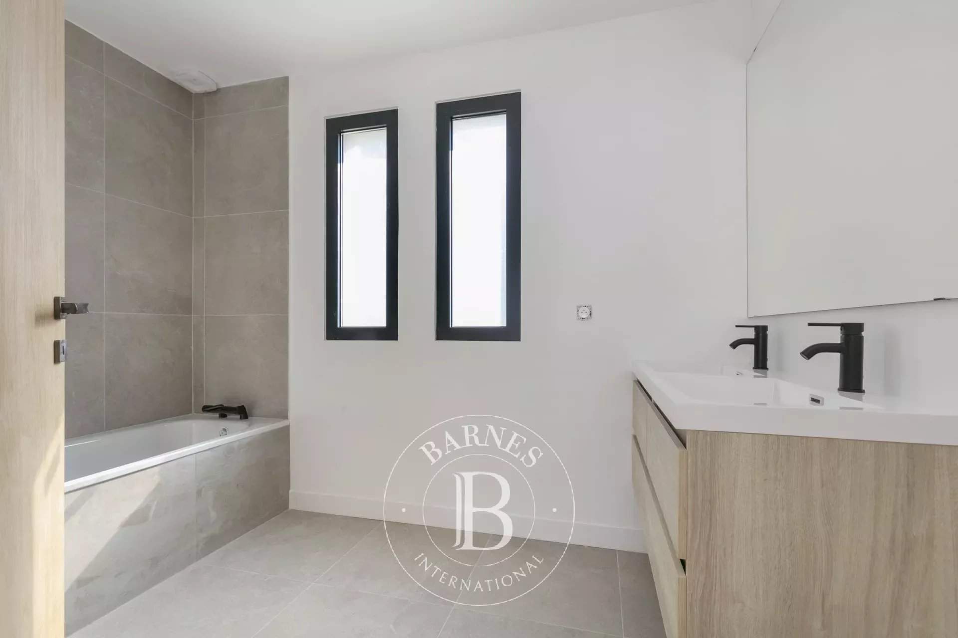 Suresnes  - Casa 6 Cuartos 4 Habitaciones - picture 11