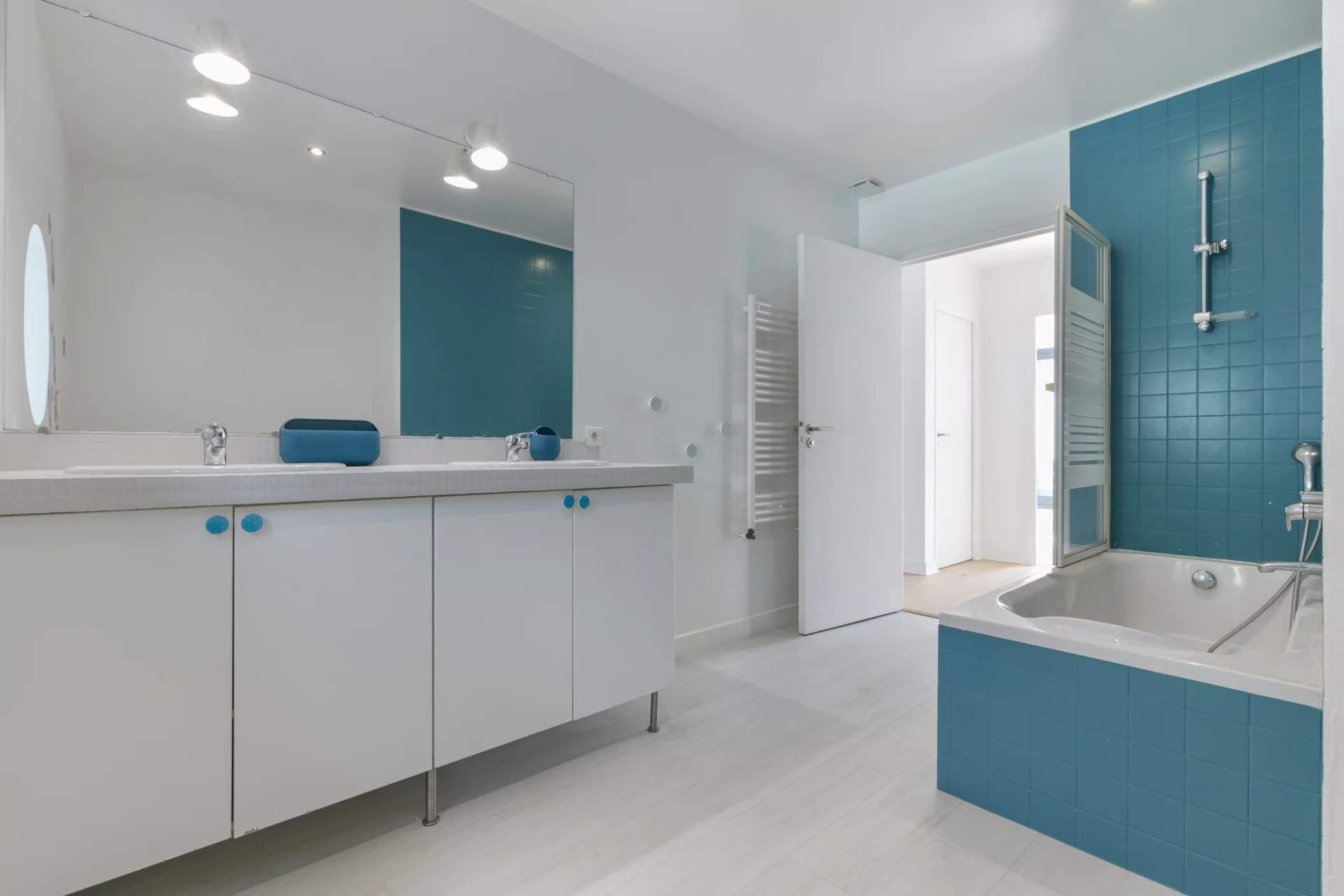 Rueil-Malmaison  - House 6 Bedrooms - picture 16