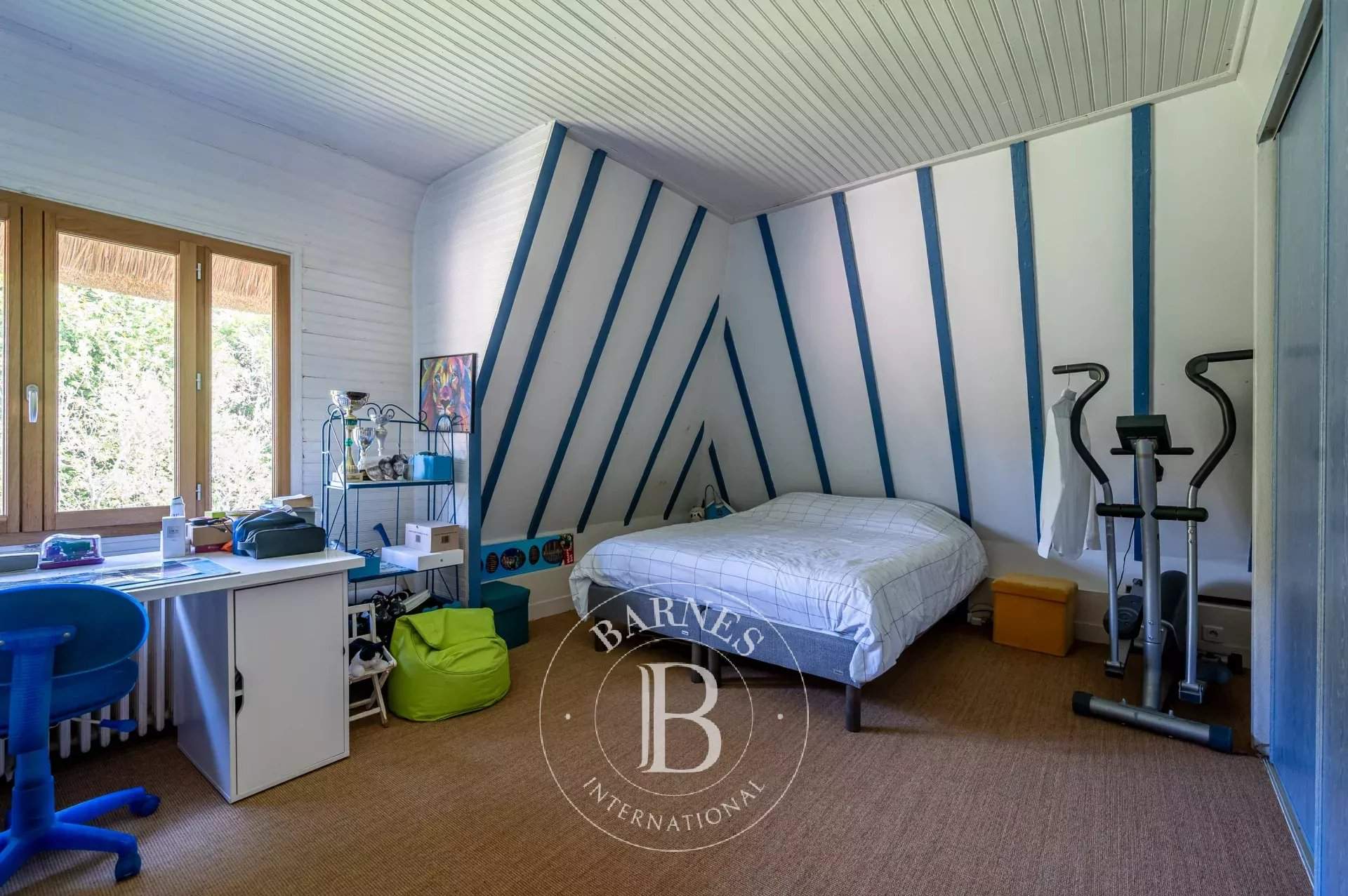 Rueil-Malmaison  - Maison 7 Pi&egrave;ces 6 Chambres - picture 18