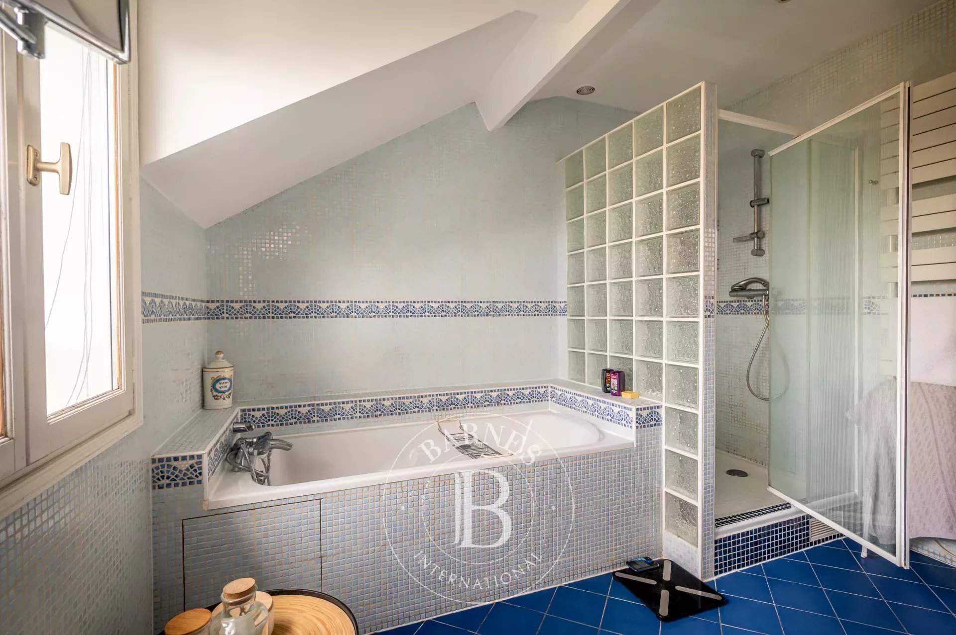 Rueil-Malmaison  - House 6 Bedrooms - picture 18