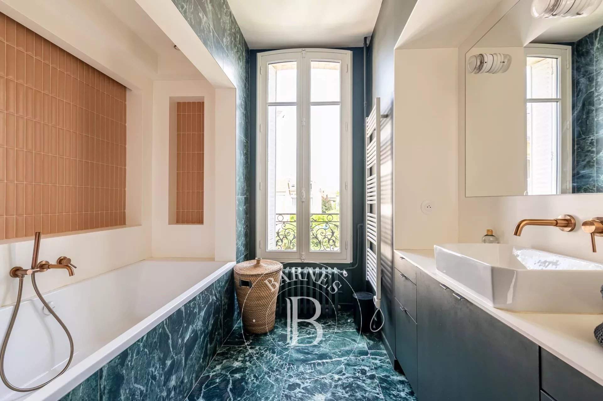 Colombes  - Maison 7 Pièces 4 Chambres - picture 17