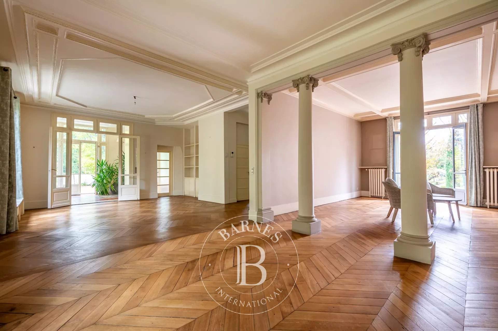 Rueil-Malmaison  - House 6 Bedrooms - picture 7