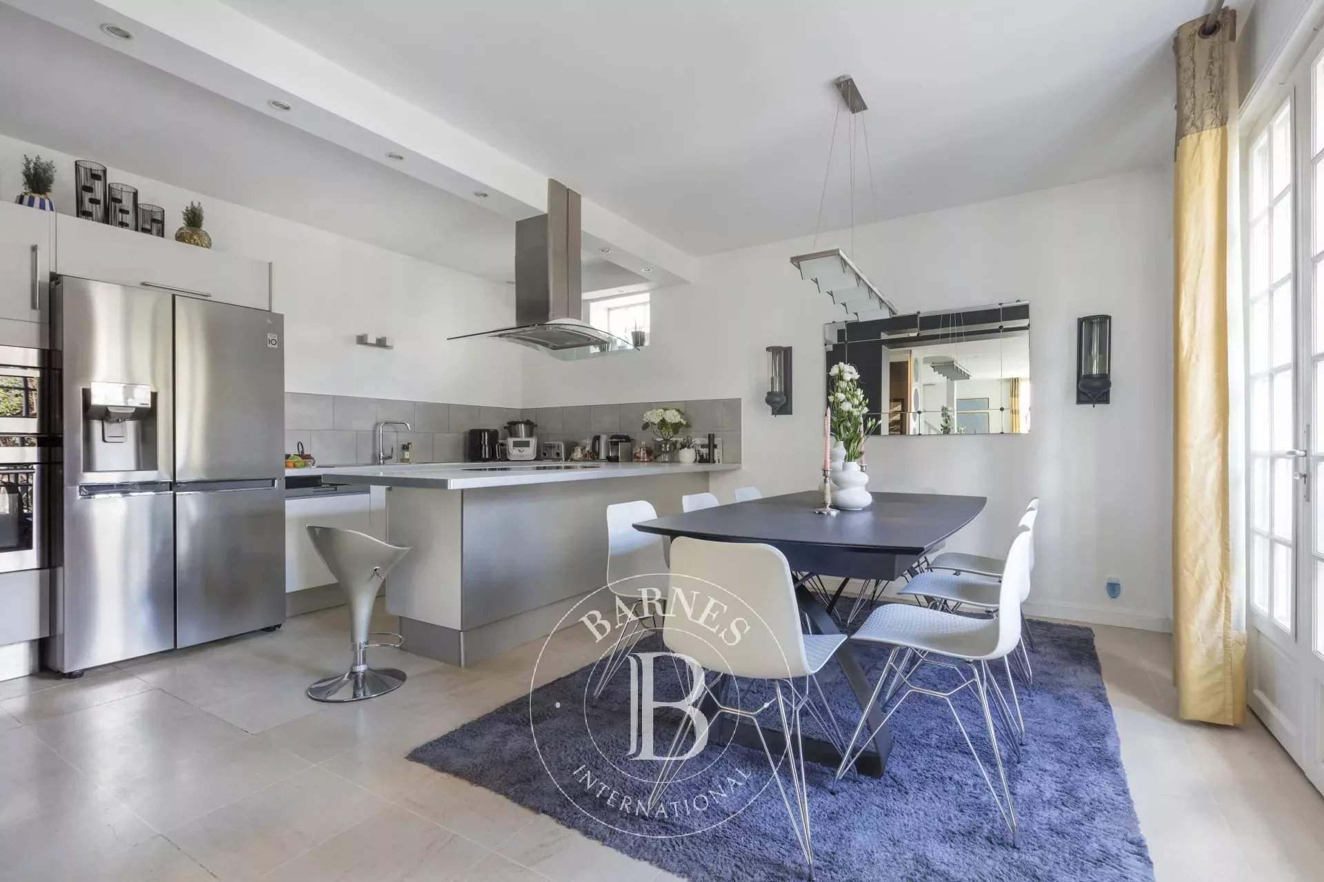 Asnières-sur-Seine  - Maison 5 Pi&egrave;ces 4 Chambres - picture 5