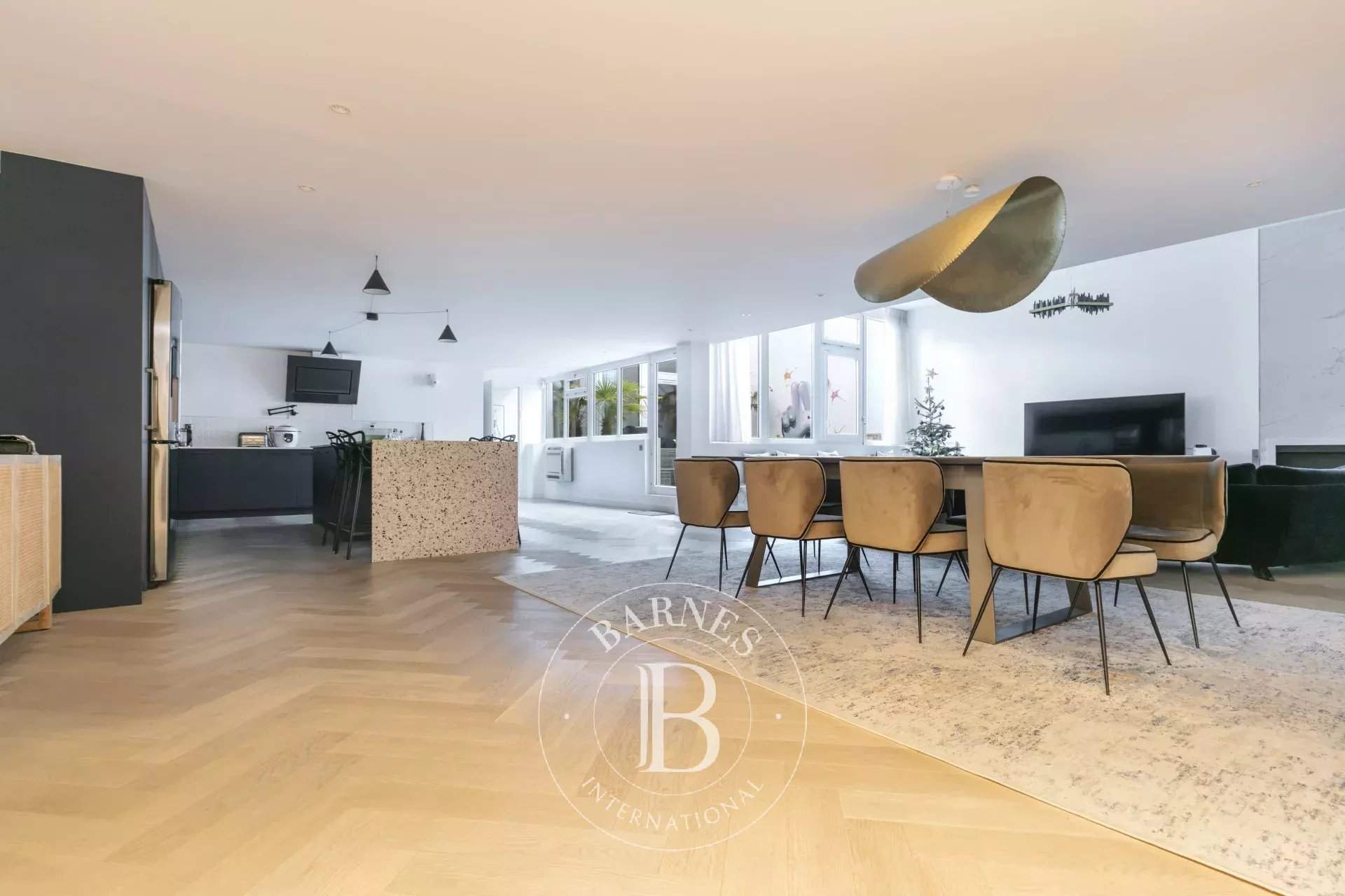 Suresnes  - Apartment 3 Bedrooms - picture 4