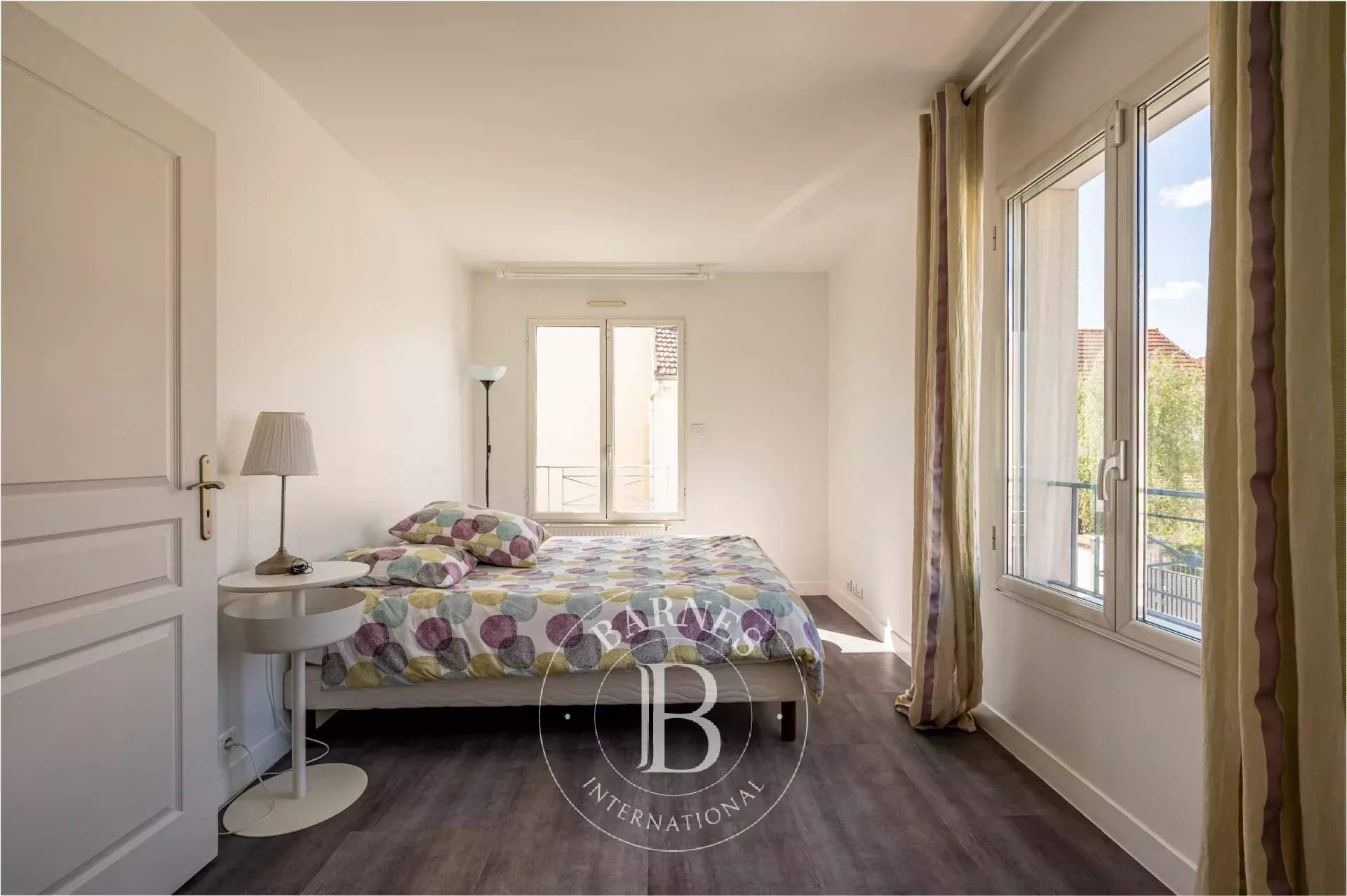 Colombes  - Maison 9 Pi&egrave;ces 5 Chambres - picture 13