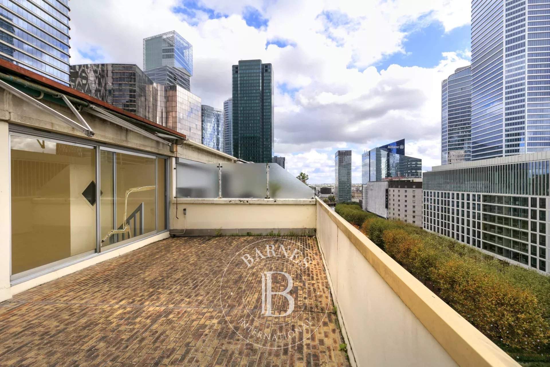 Courbevoie  - Duplex 4 Bedrooms - picture 13