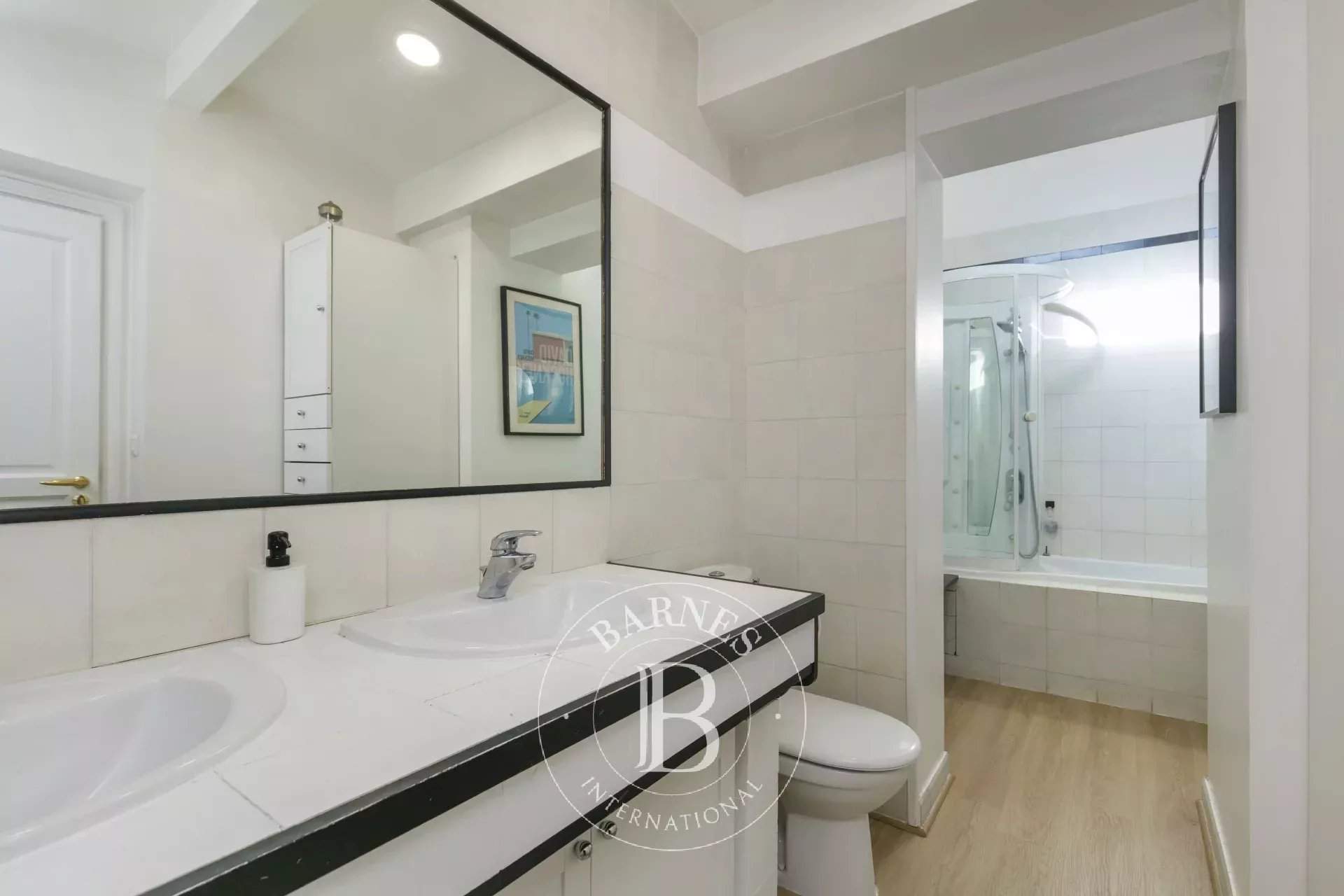 Bois-Colombes  - Maison 7 Pi&egrave;ces 4 Chambres - picture 11