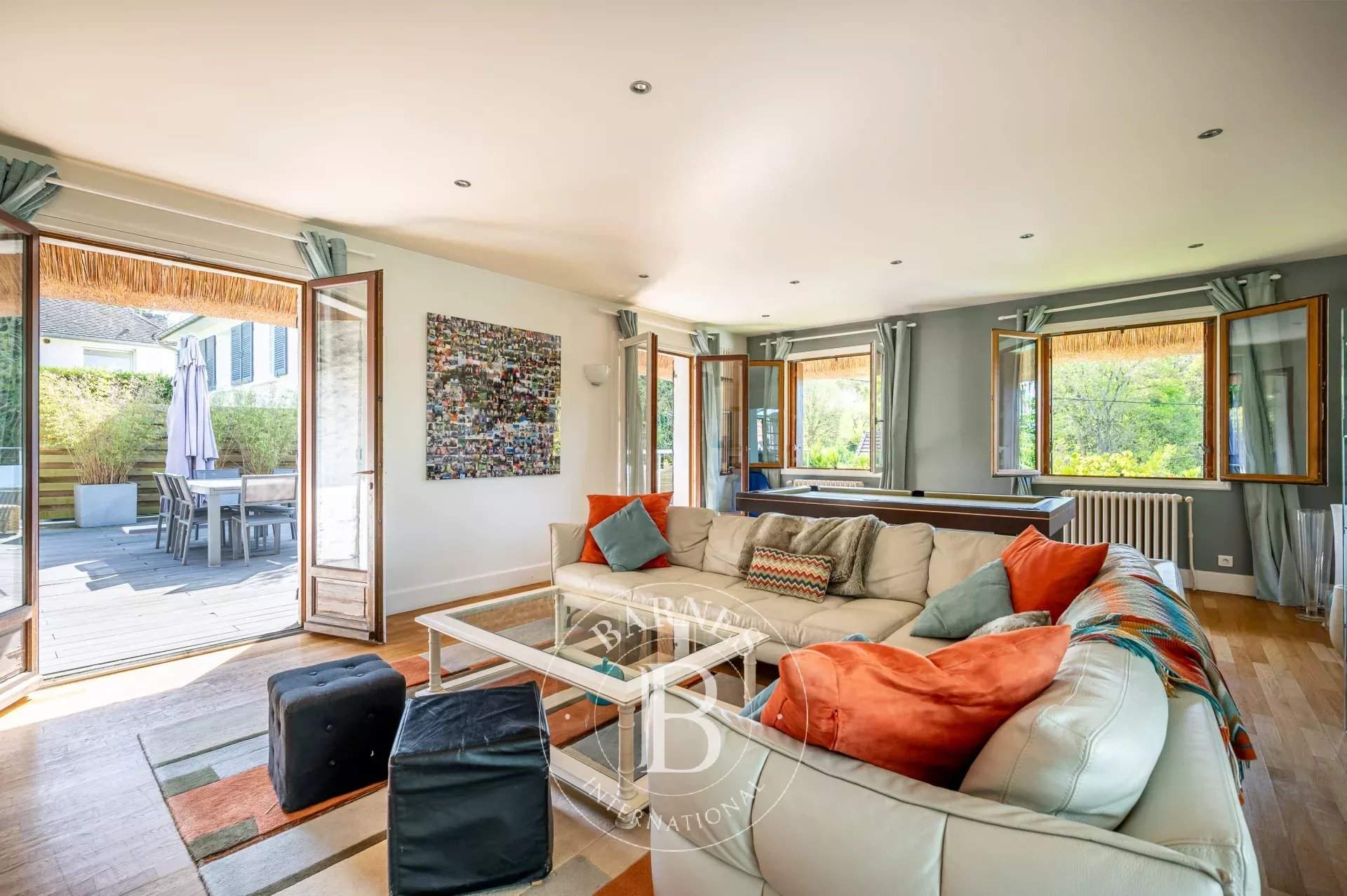 Rueil-Malmaison  - Maison 7 Pi&egrave;ces 6 Chambres - picture 9