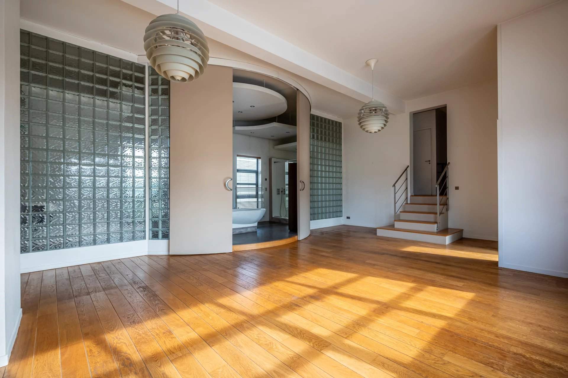 Asnières-sur-Seine  - Hôtel particulier 10 Pi&egrave;ces 5 Chambres - picture 12