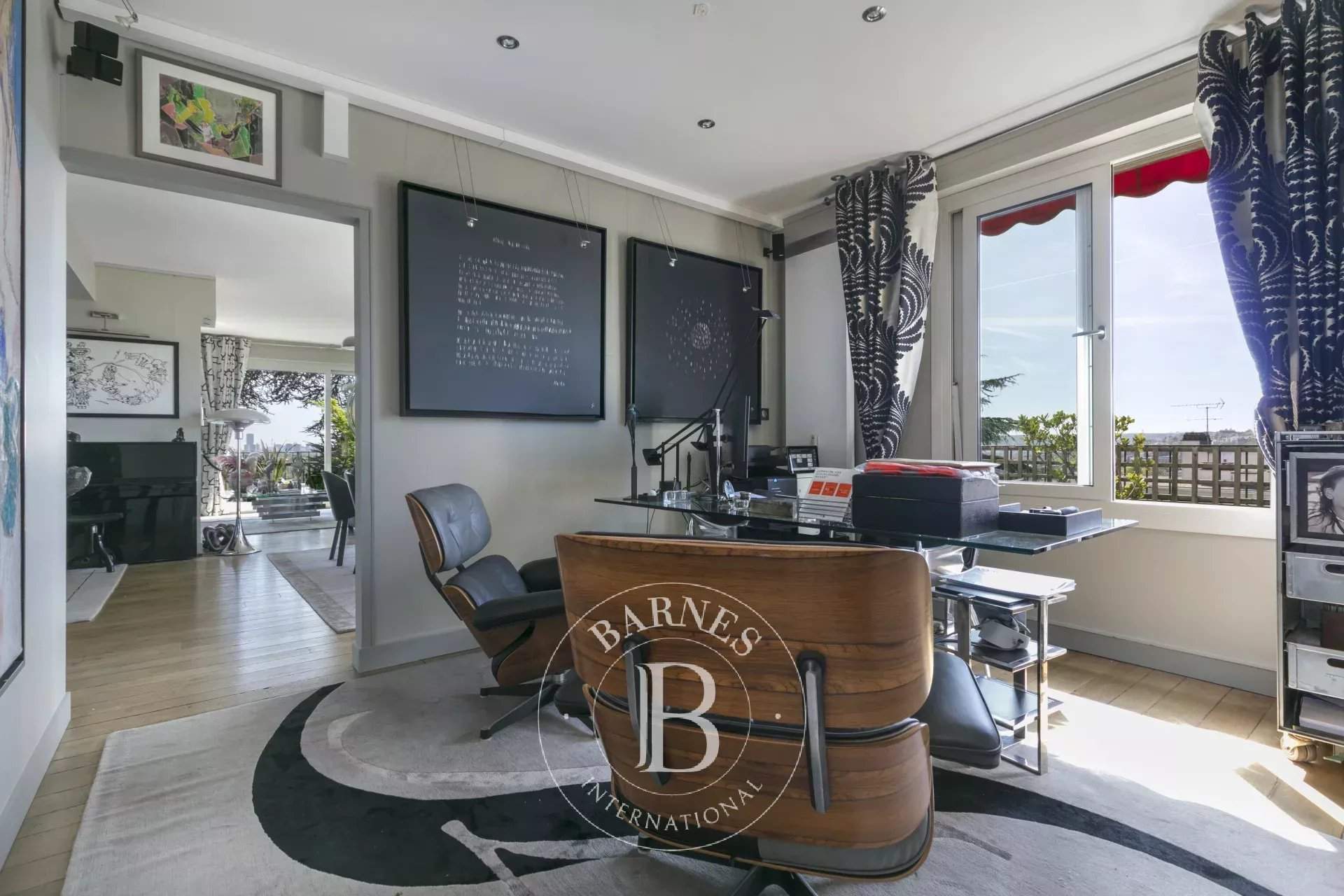 Suresnes  - Apartment 3 Bedrooms - picture 14