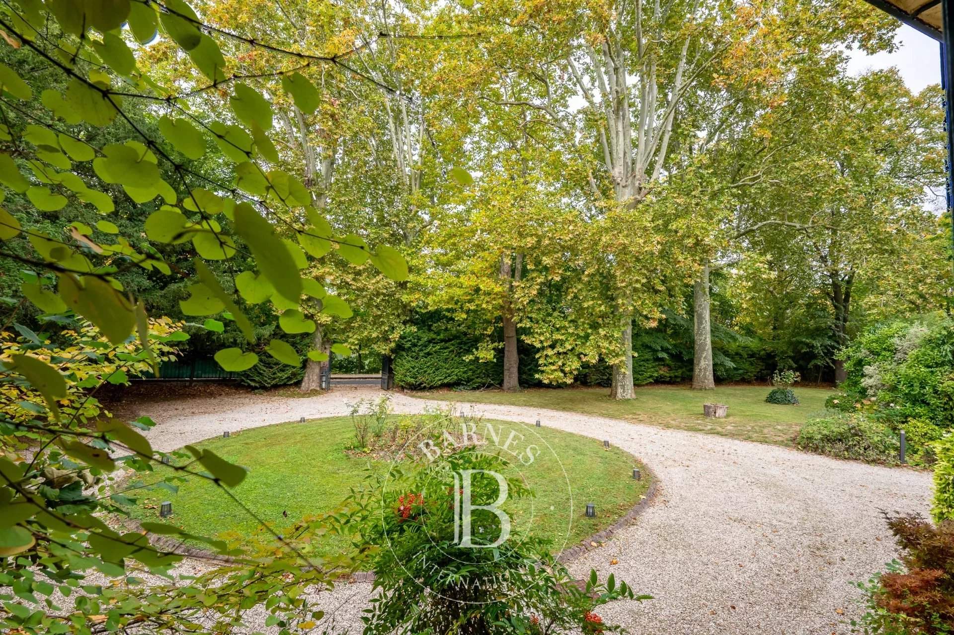 Rueil-Malmaison  - House 6 Bedrooms - picture 19