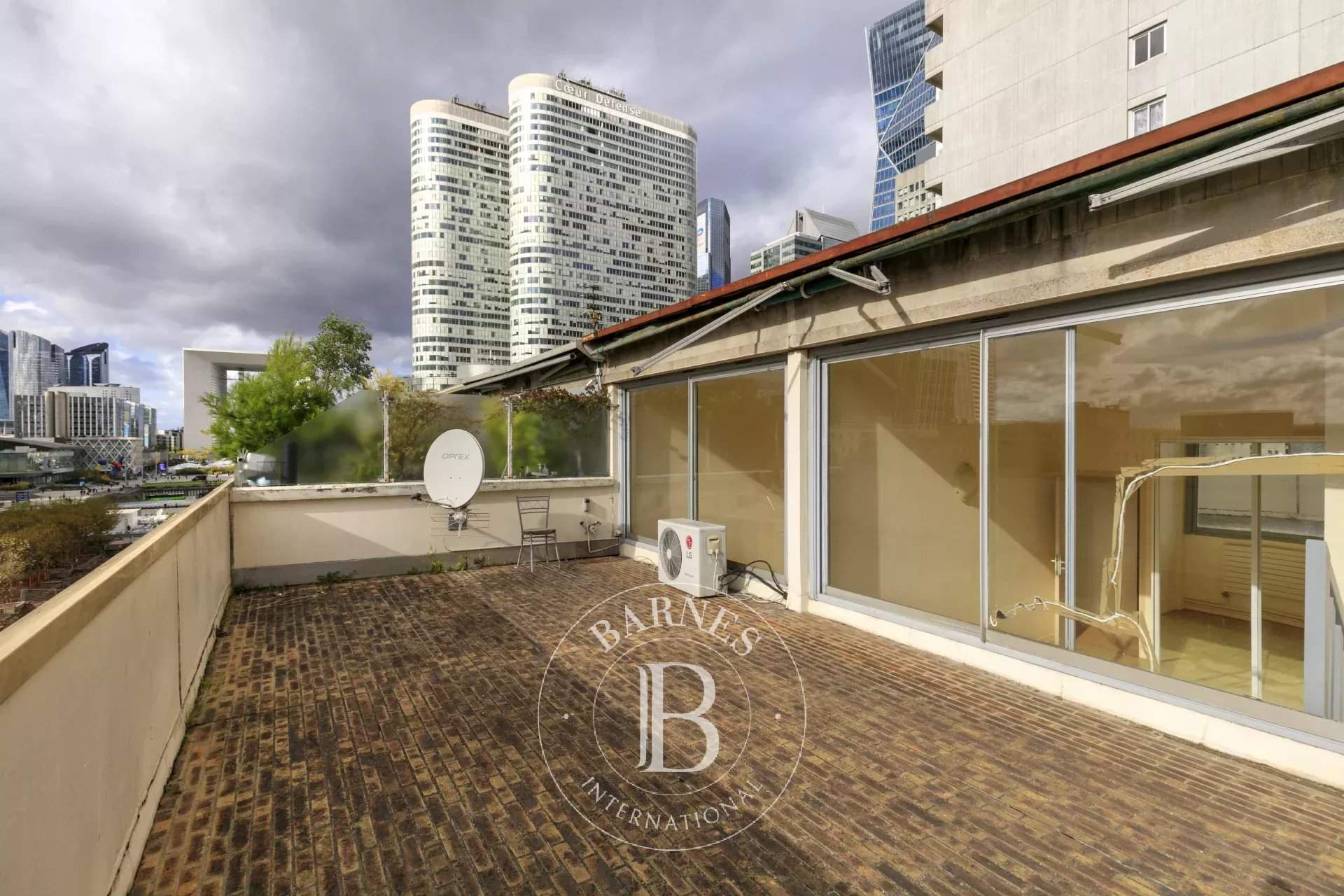 Courbevoie  - Duplex 4 Bedrooms - picture 14