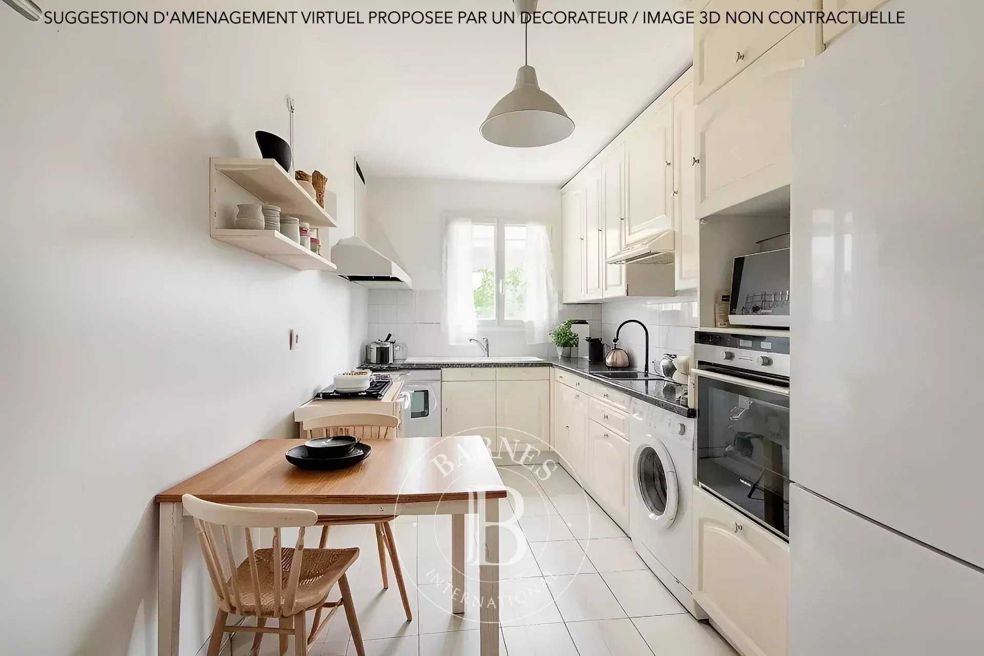 Saint-Cloud  - Appartement 5 Pièces 4 Chambres