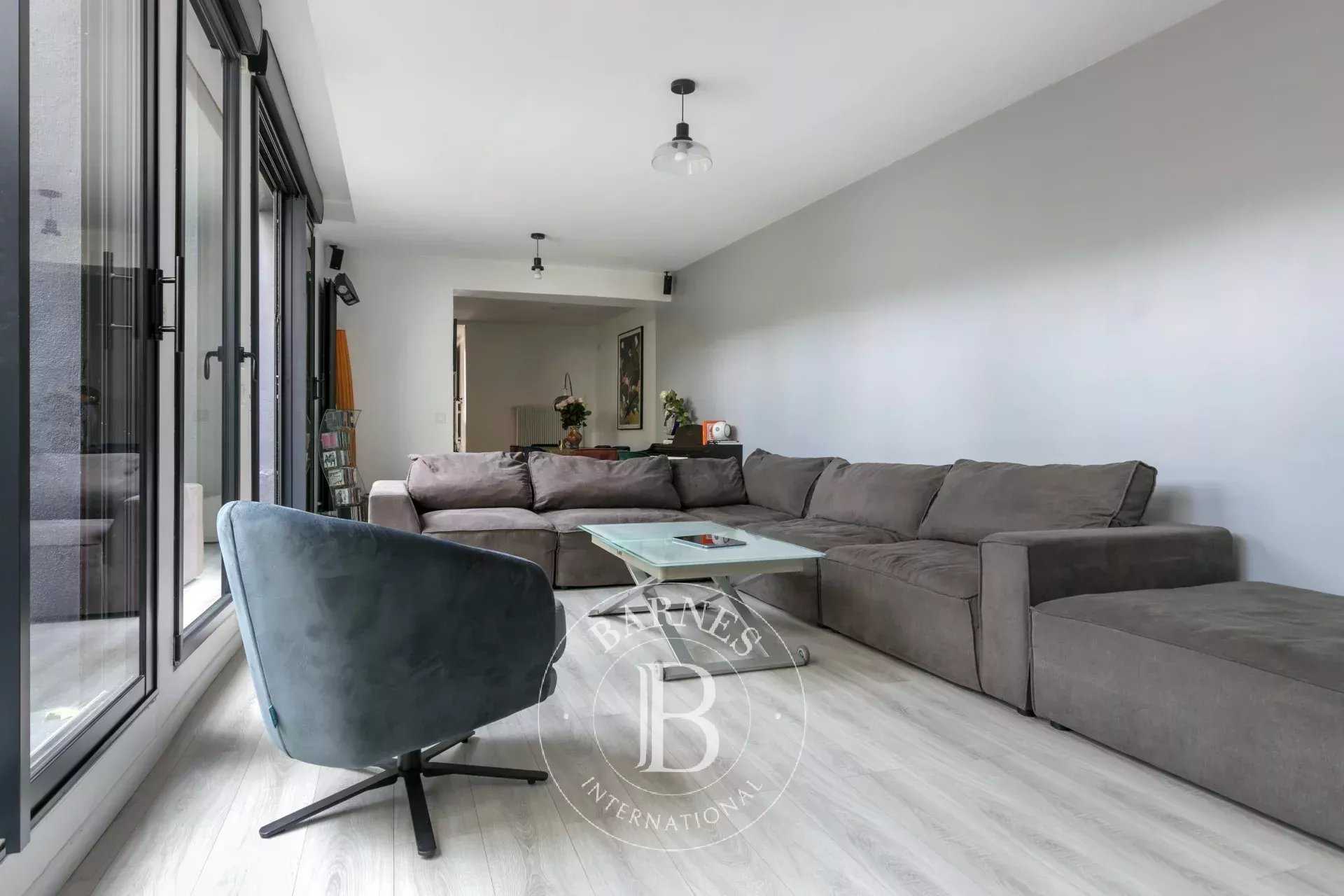 Issy-les-Moulineaux  - House 7 Bedrooms
