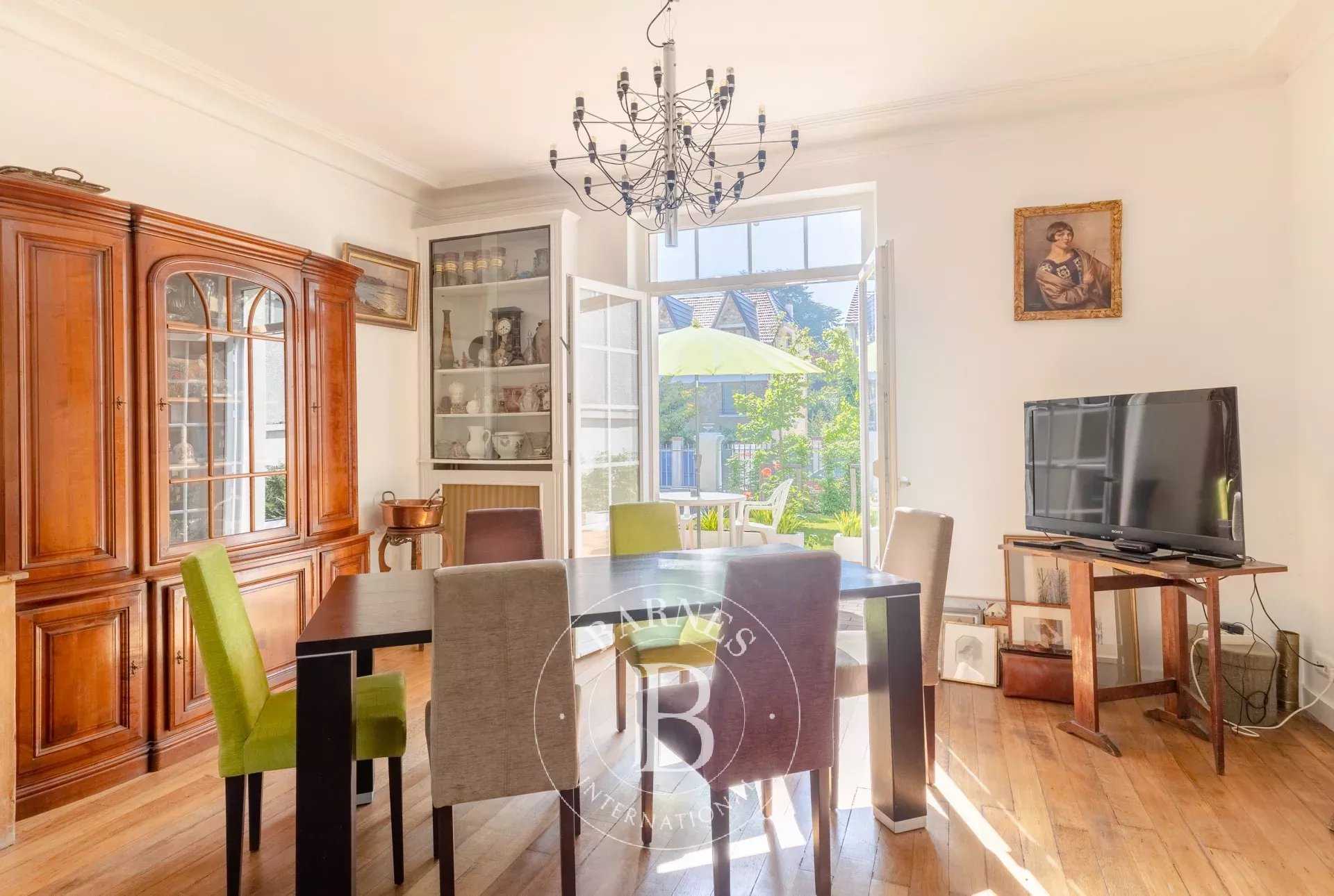 Chaville  - House 3 Bedrooms