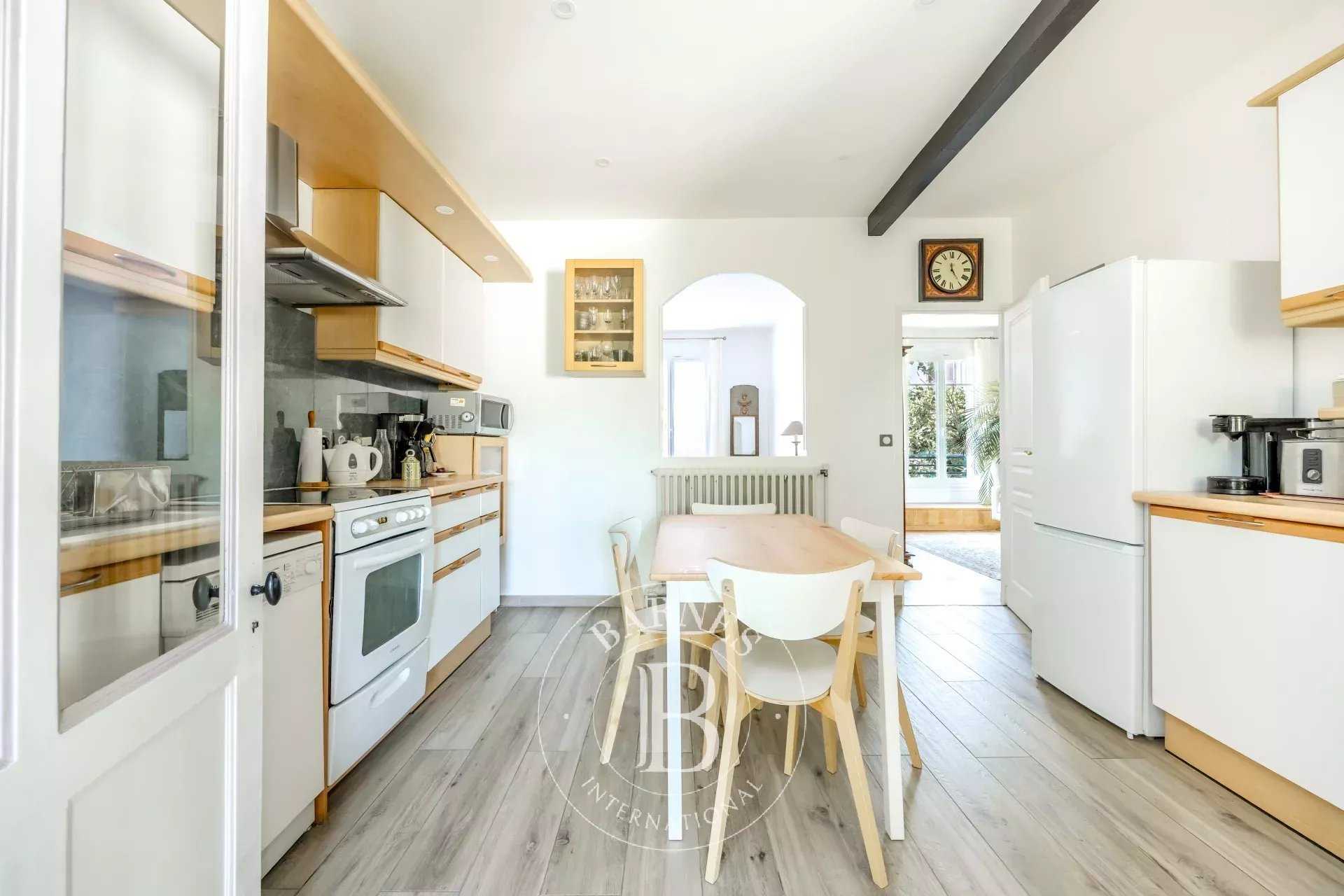 Chaville  - House 4 Bedrooms