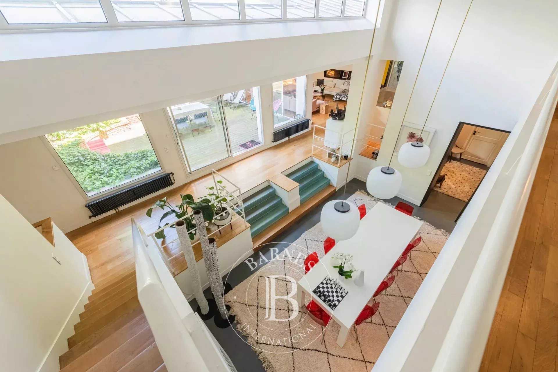 Issy-les-Moulineaux  - Appartement 8 Pièces 6 Chambres