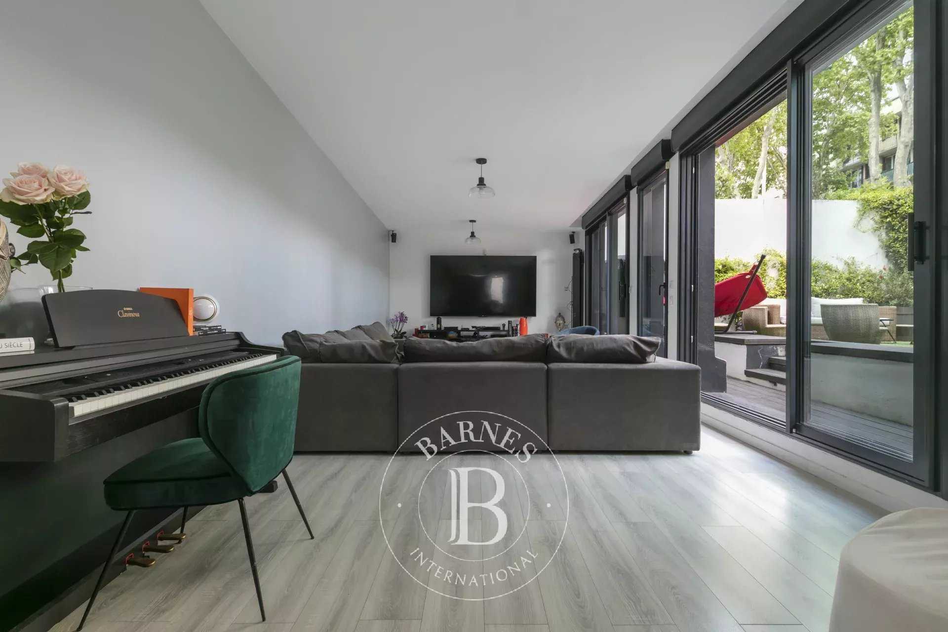 Issy-les-Moulineaux  - House 7 Bedrooms