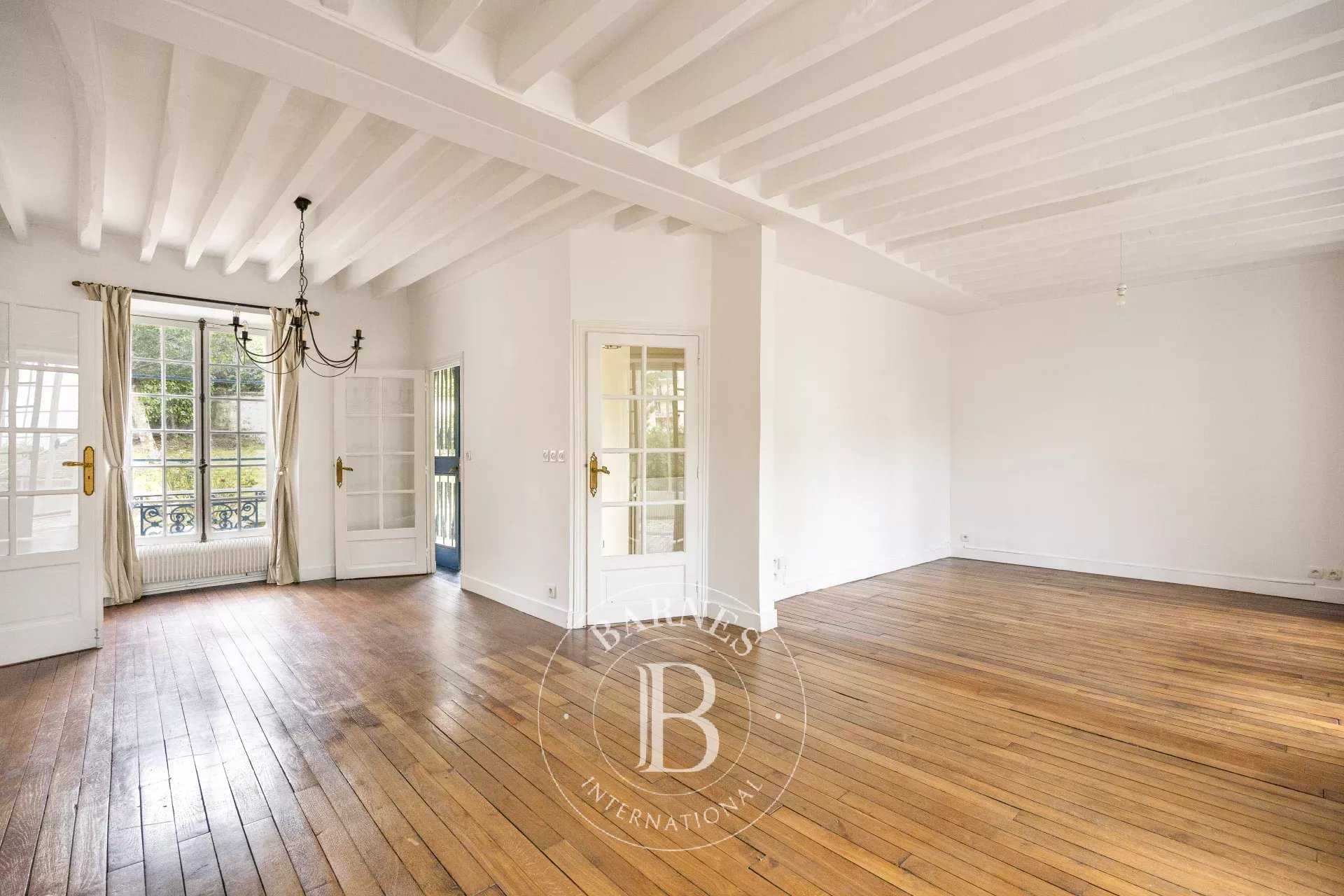 Ville-d'Avray  - House 5 Bedrooms