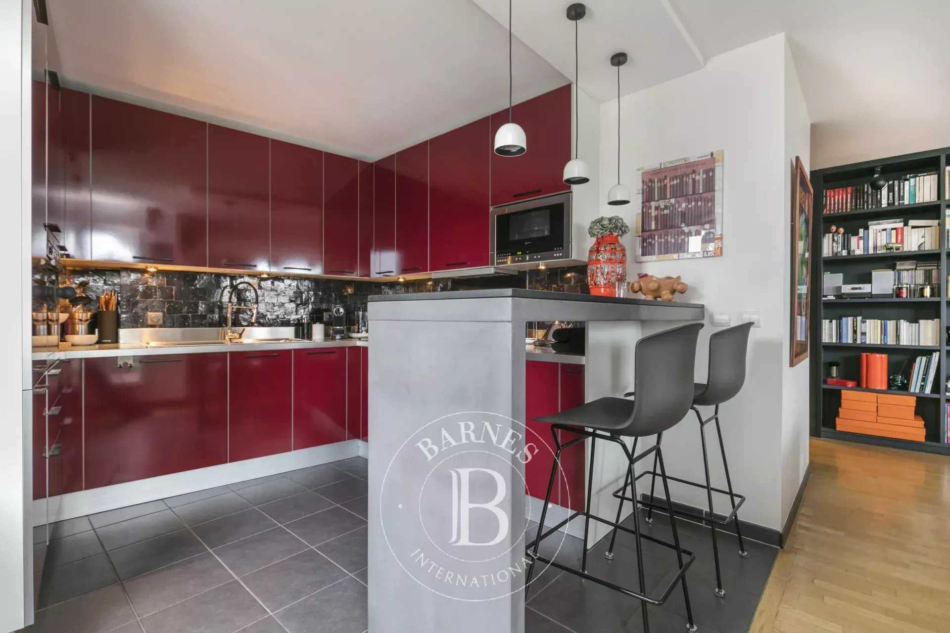 Issy-les-Moulineaux  - Appartement 4 Pi&egrave;ces 2 Chambres