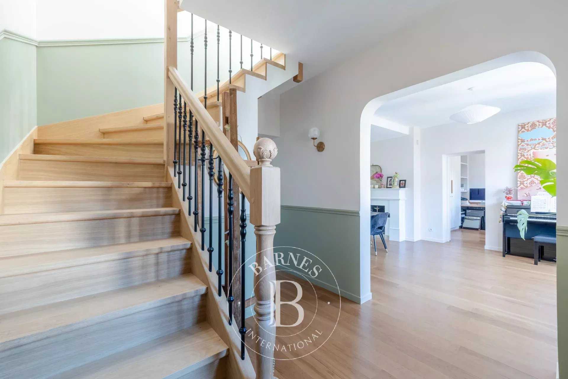 Antony  - House 4 Bedrooms