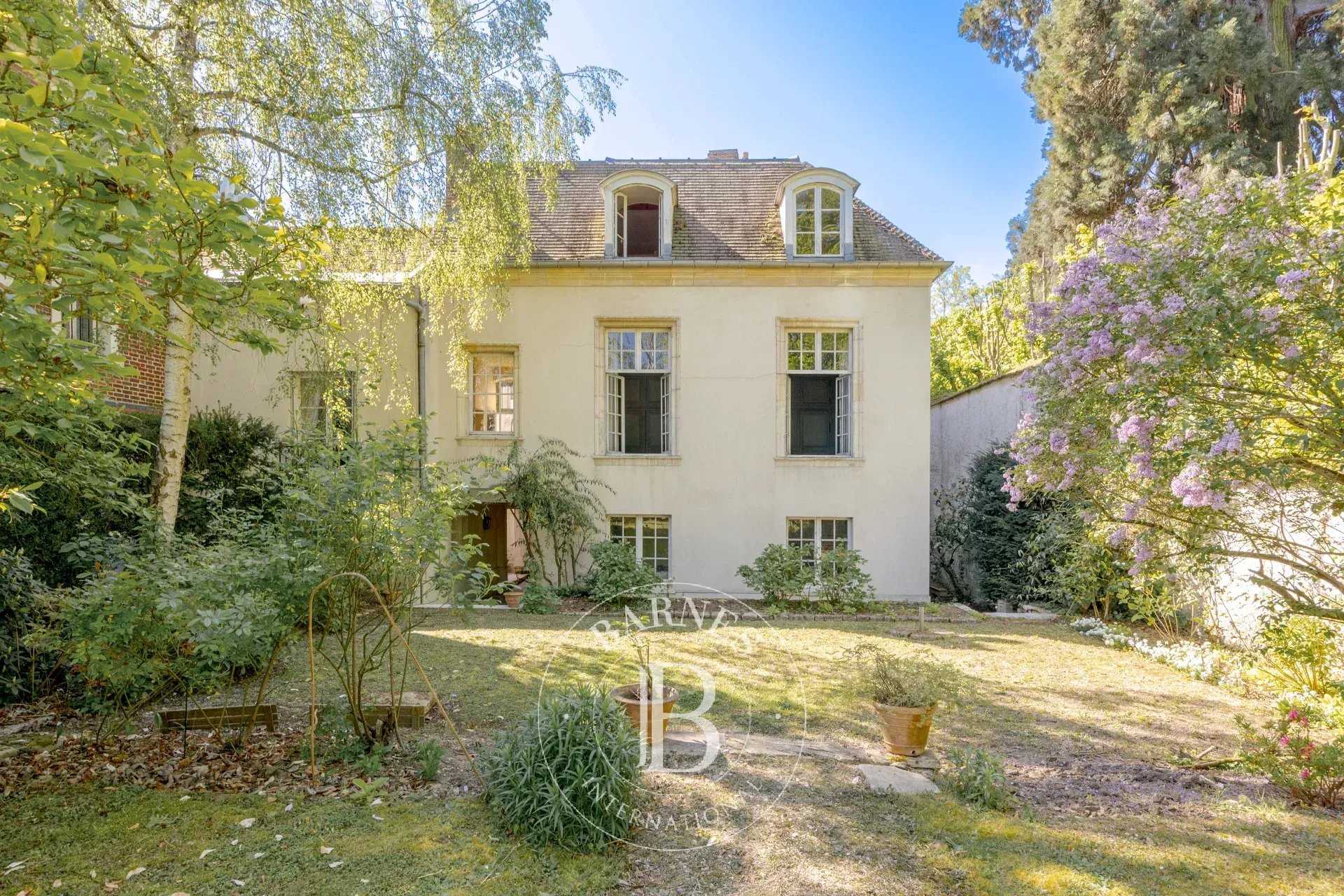 Marnes-la-Coquette  - Maison de village 10 Pi&egrave;ces 6 Chambres