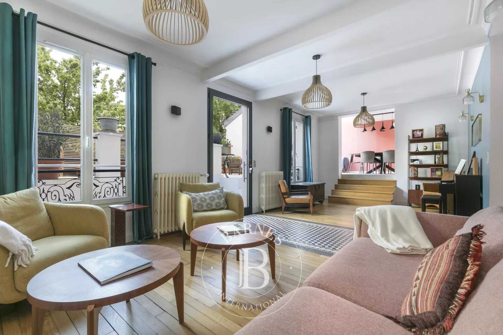 Maison de ville Issy-les-Moulineaux  -  ref 85903754 (picture 1)