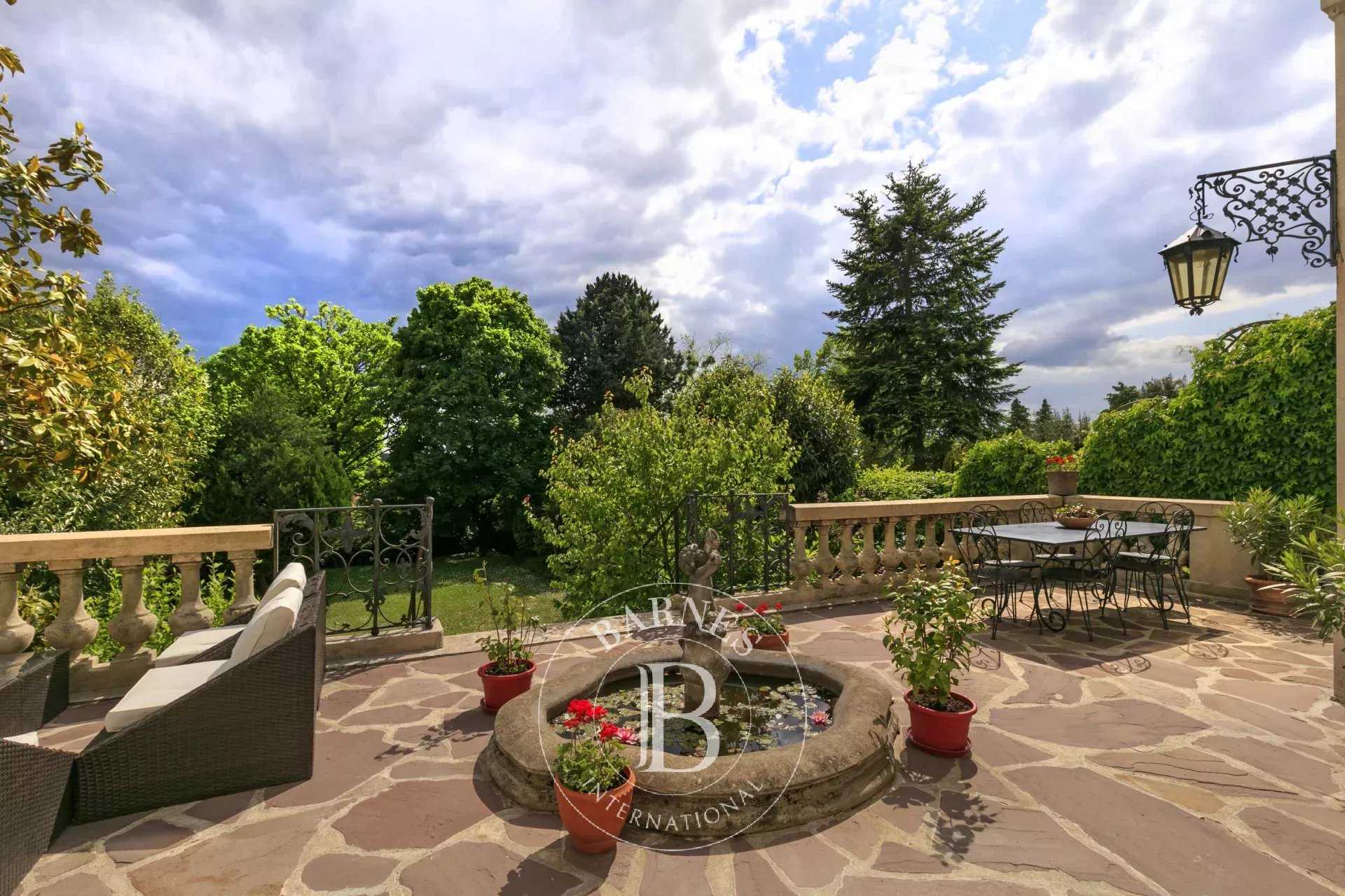 House Saint-Cloud  -  ref 85898386 (picture 1)