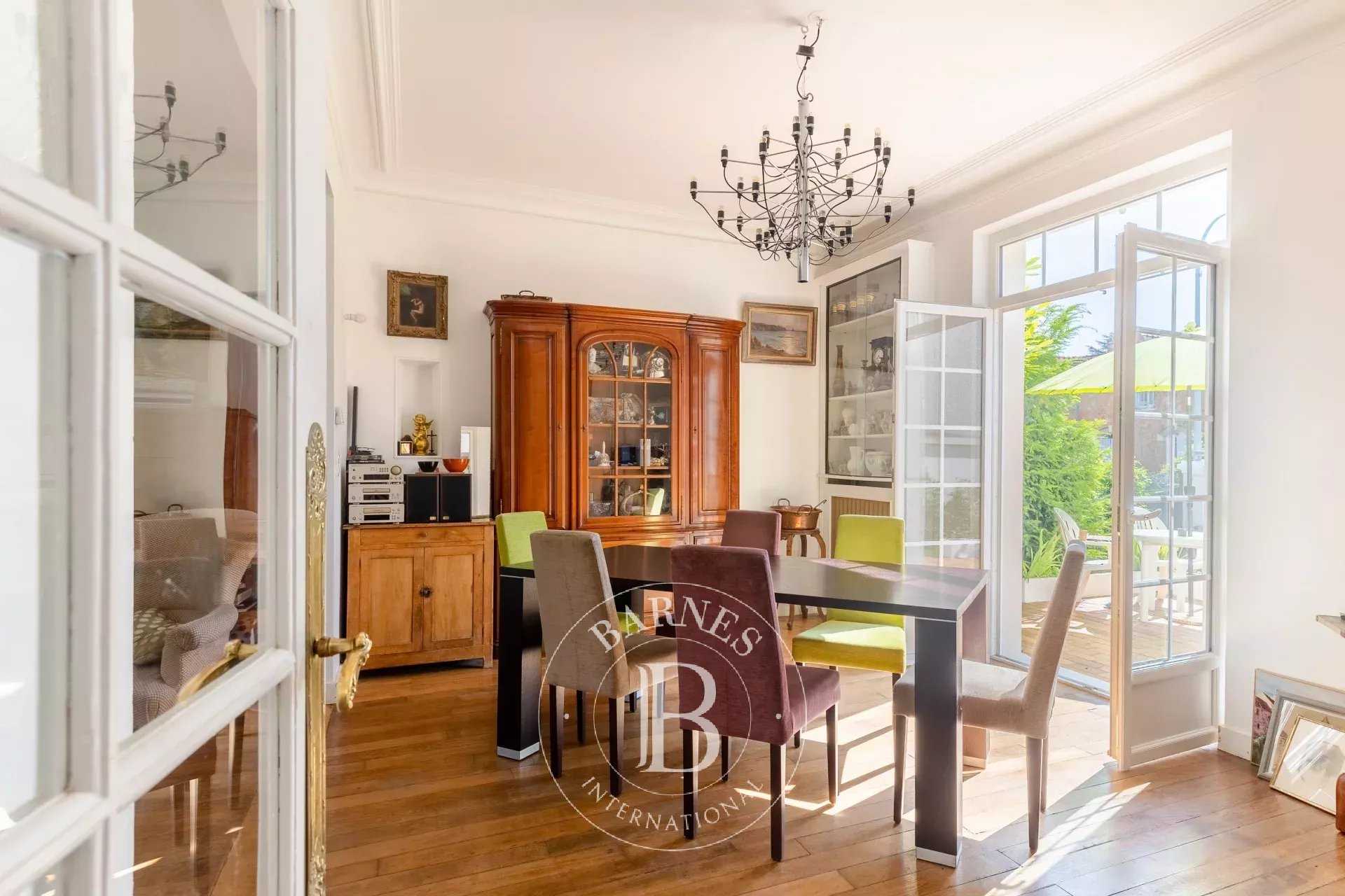 House Chaville  -  ref 7156881 (picture 2)